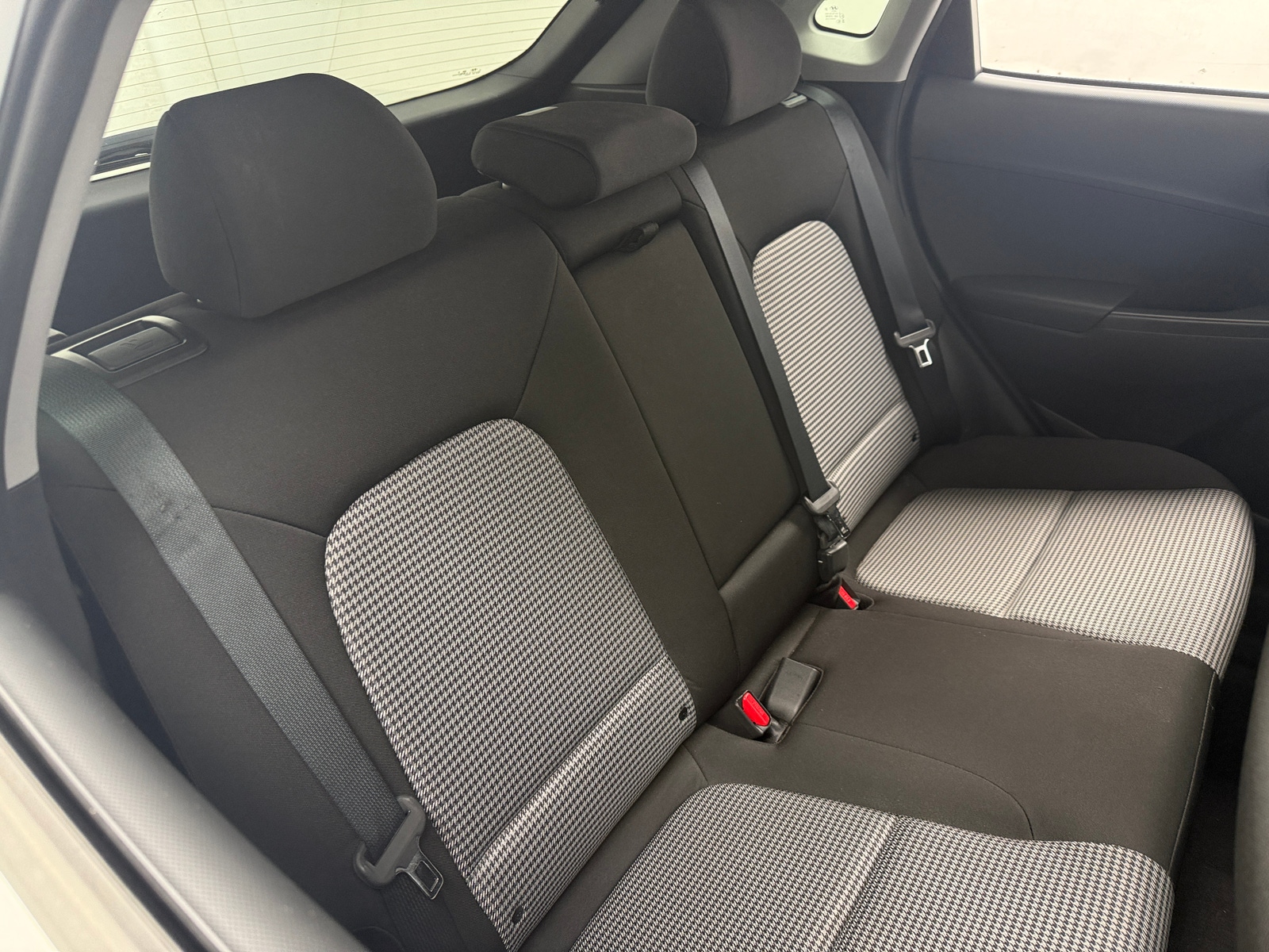 Thumbnail: 2018 Hyundai Kona - 6