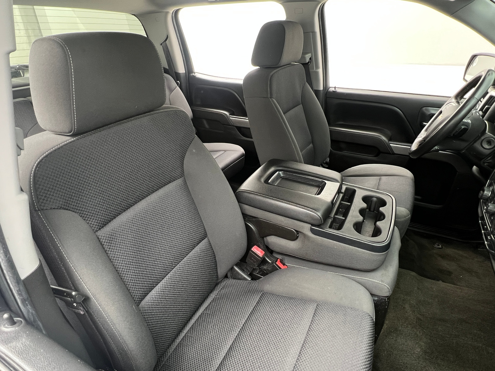 Thumbnail: 2017 Chevrolet Silverado 1500 - 2