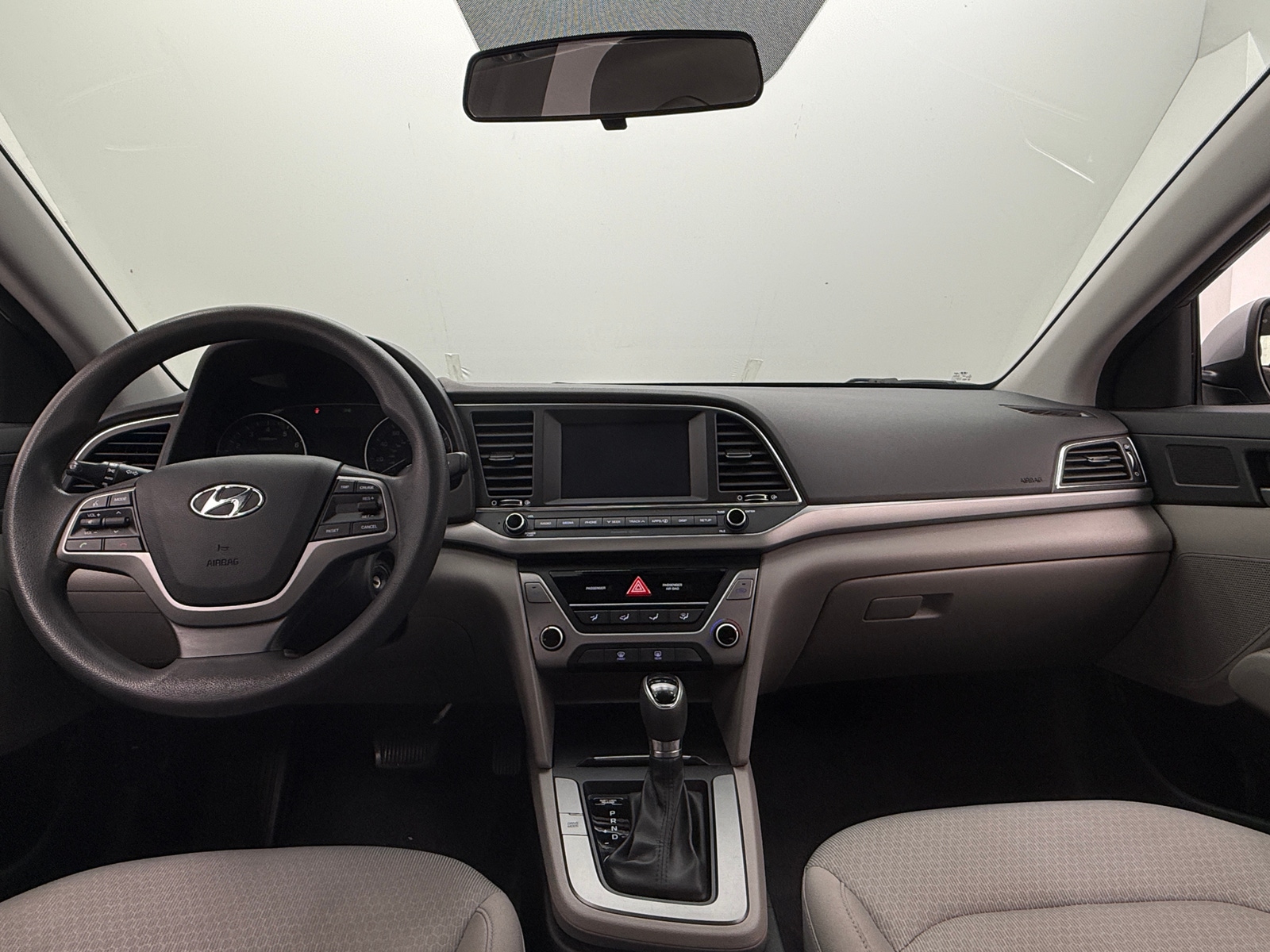 Thumbnail: 2017 Hyundai Elantra - 3