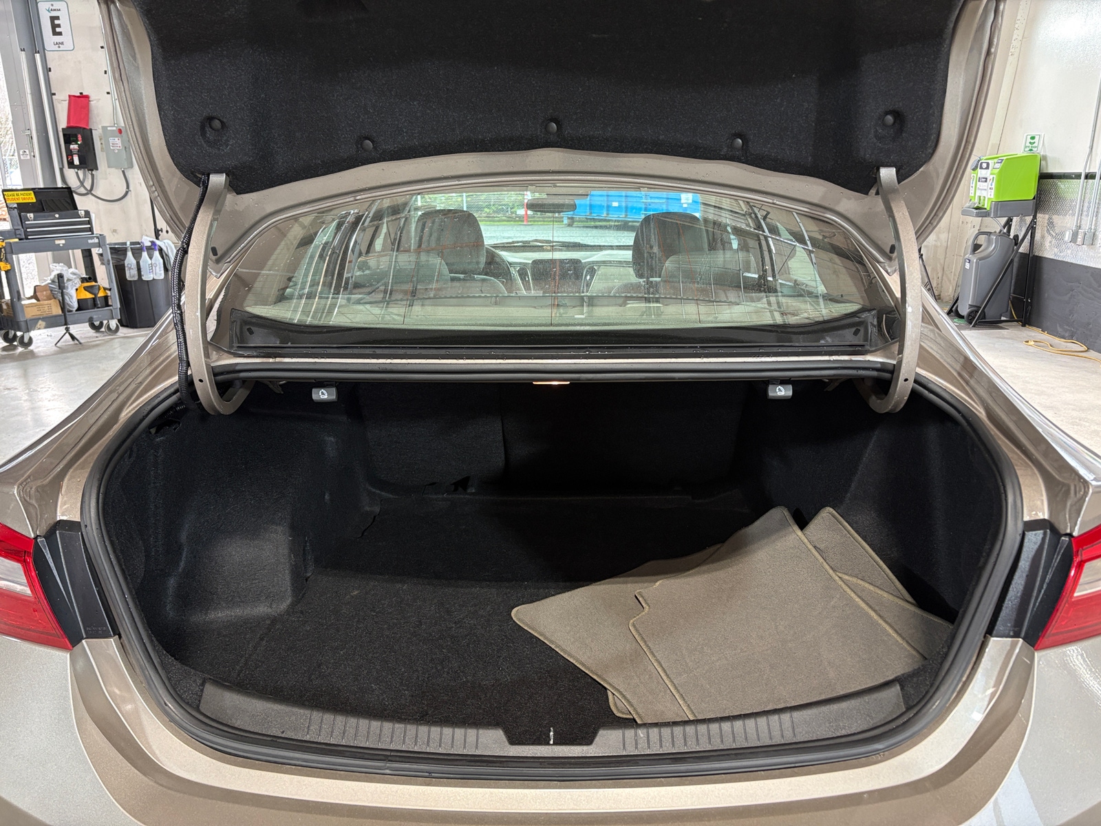 Thumbnail: 2024 Chevrolet Malibu - 7