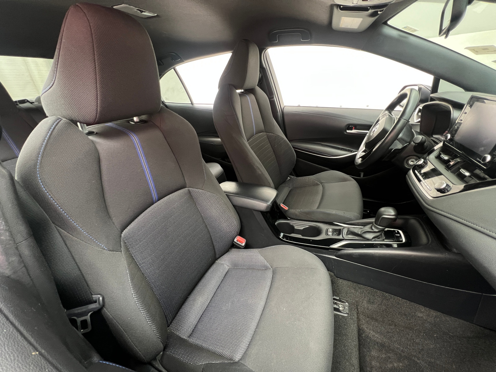 Thumbnail: 2022 Toyota Corolla - 2