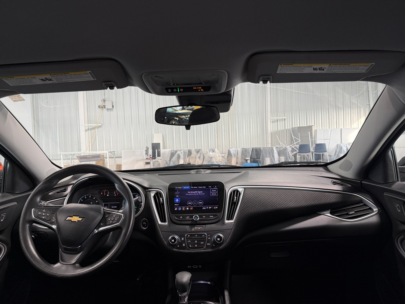 Thumbnail: 2023 Chevrolet Malibu - 3