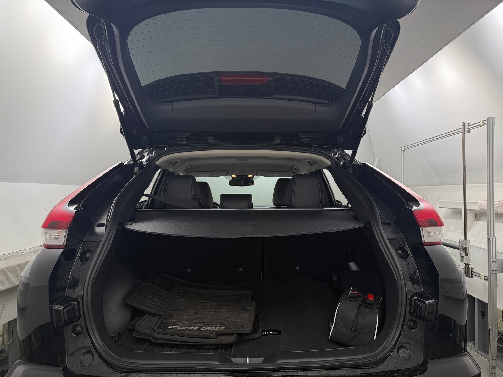 Thumbnail: 2023 Mitsubishi Eclipse Cross - 7