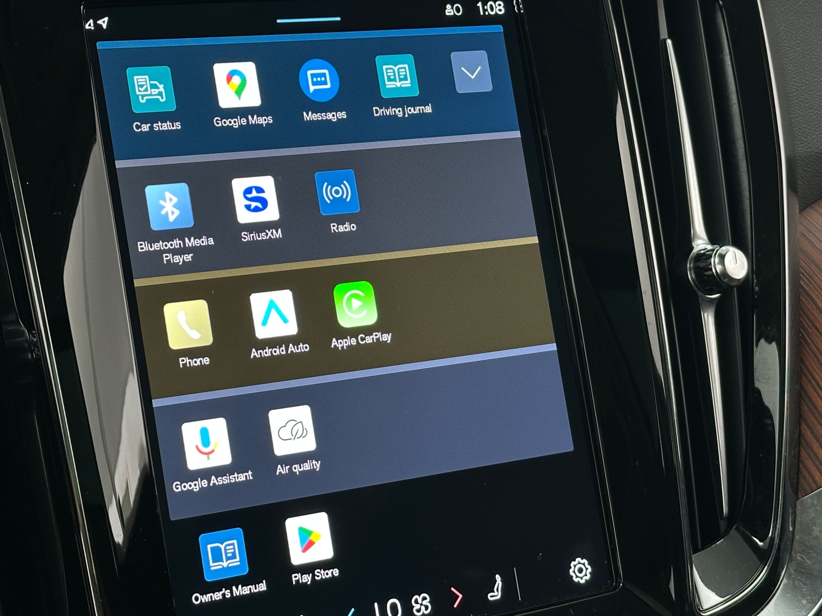 Thumbnail: 2025 Volvo V60 - 3