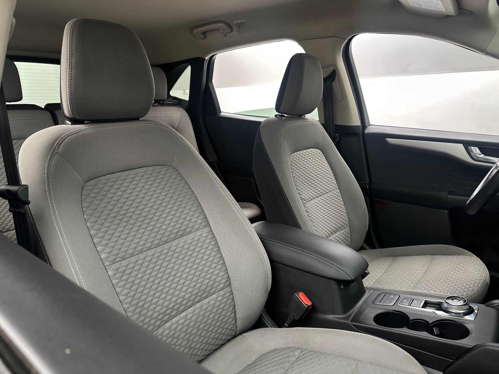 Thumbnail: 2020 Ford Escape - 2