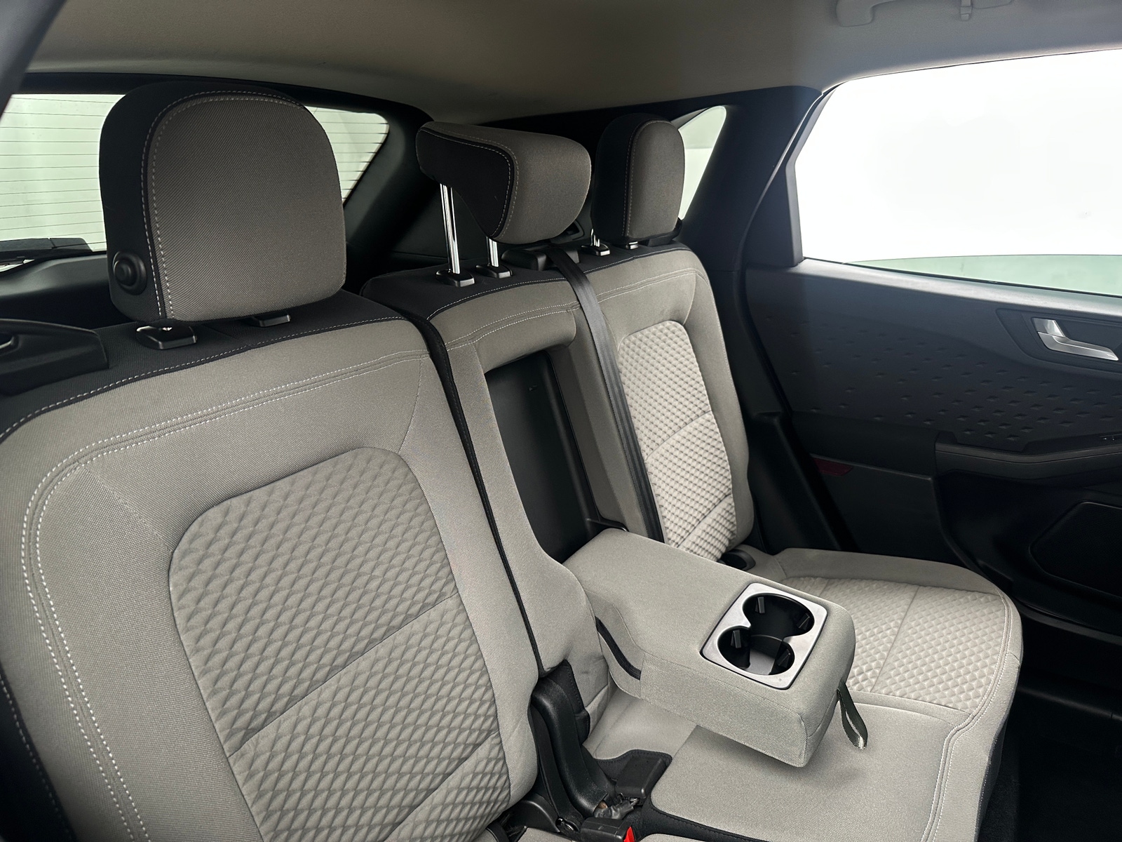 Thumbnail: 2020 Ford Escape - 6