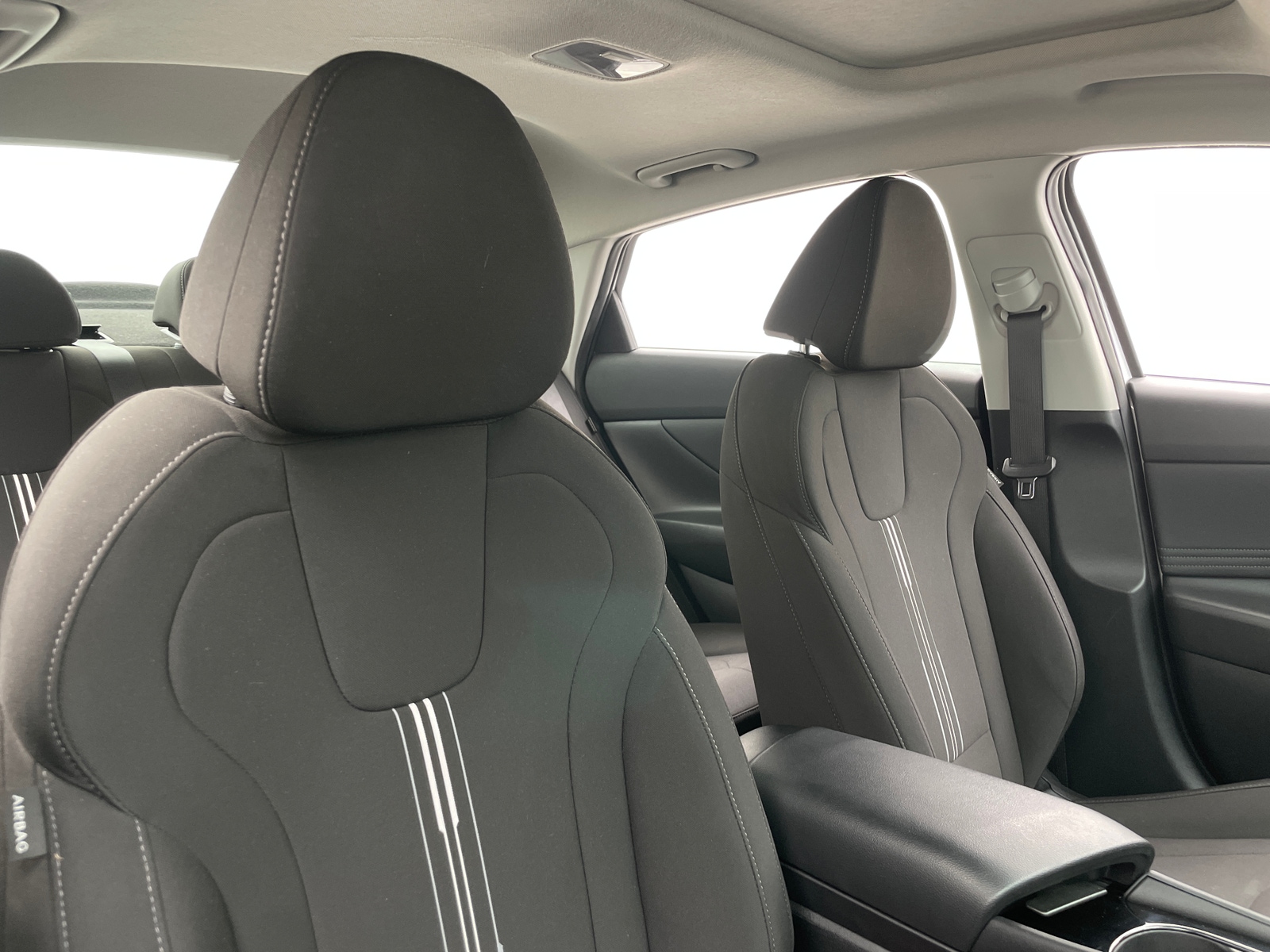 Thumbnail: 2025 Hyundai Elantra - 2