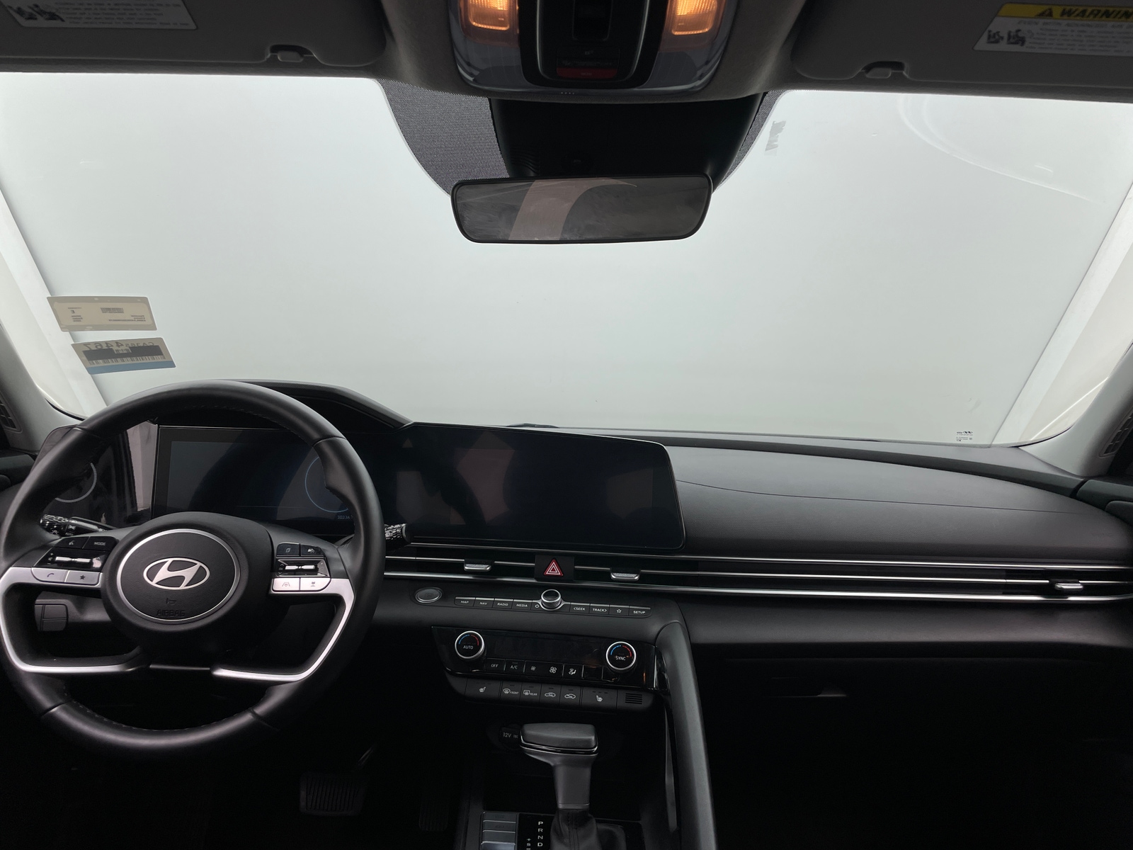 Thumbnail: 2025 Hyundai Elantra - 3