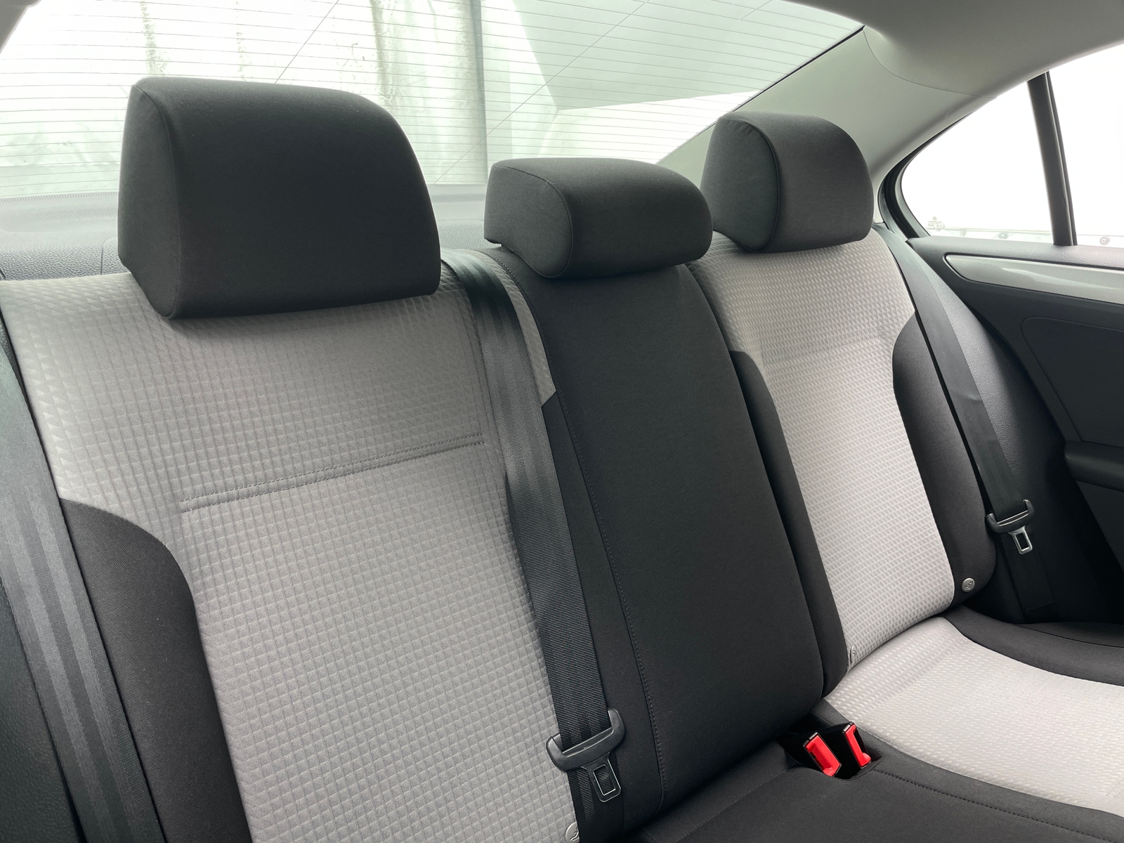 Thumbnail: 2017 Volkswagen Jetta - 6