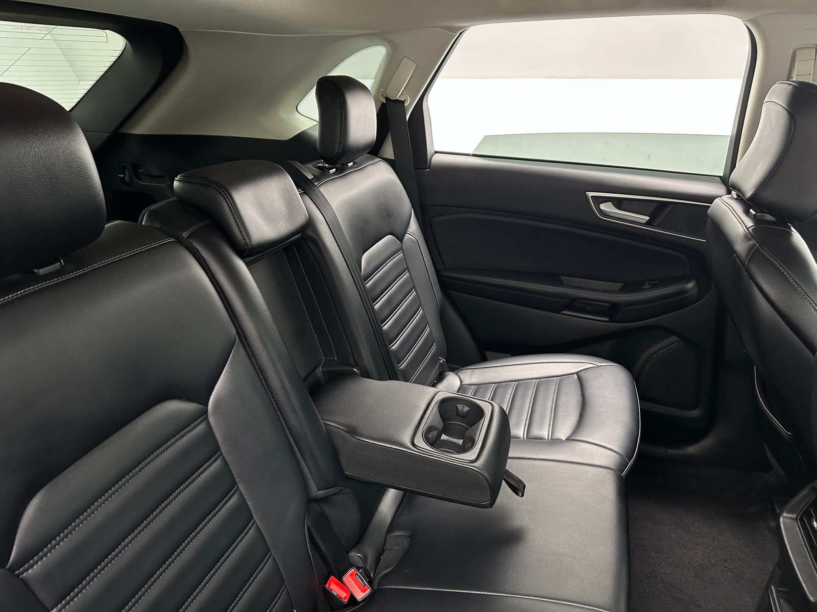 Thumbnail: 2023 Ford Edge - 5