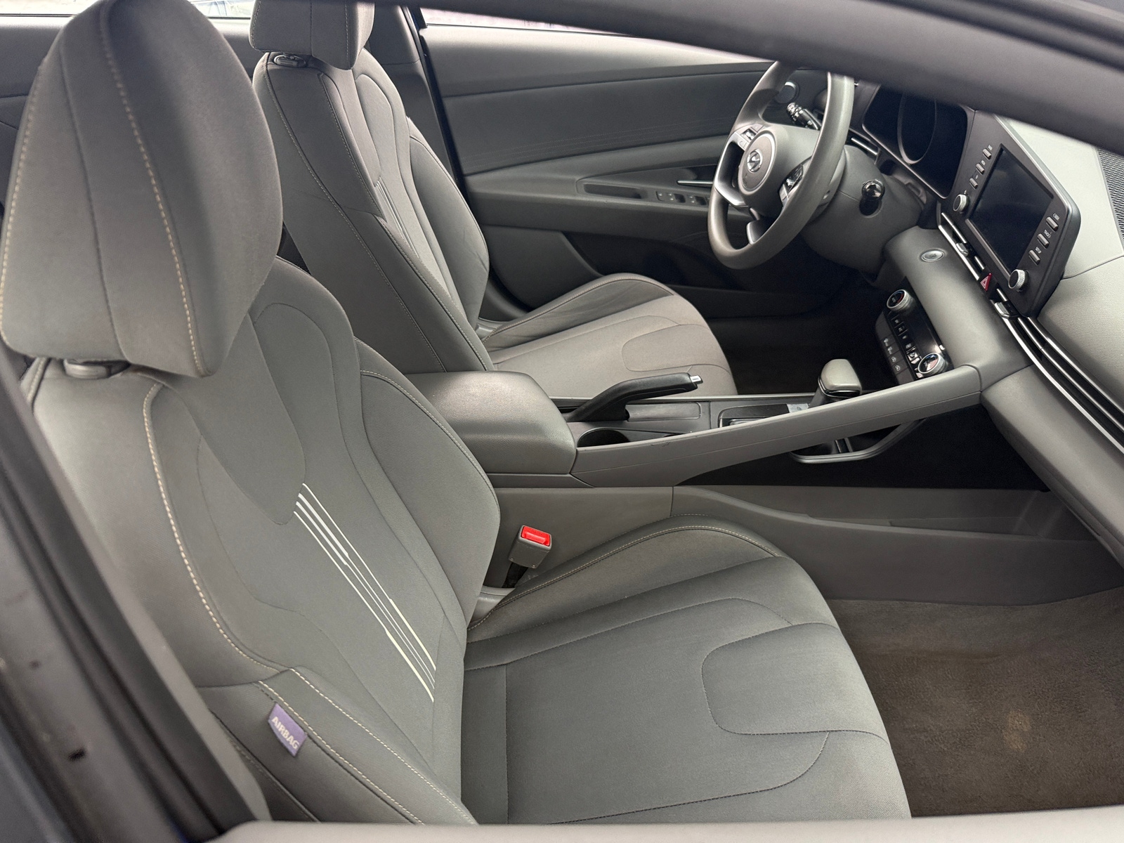 Thumbnail: 2021 Hyundai Elantra - 2