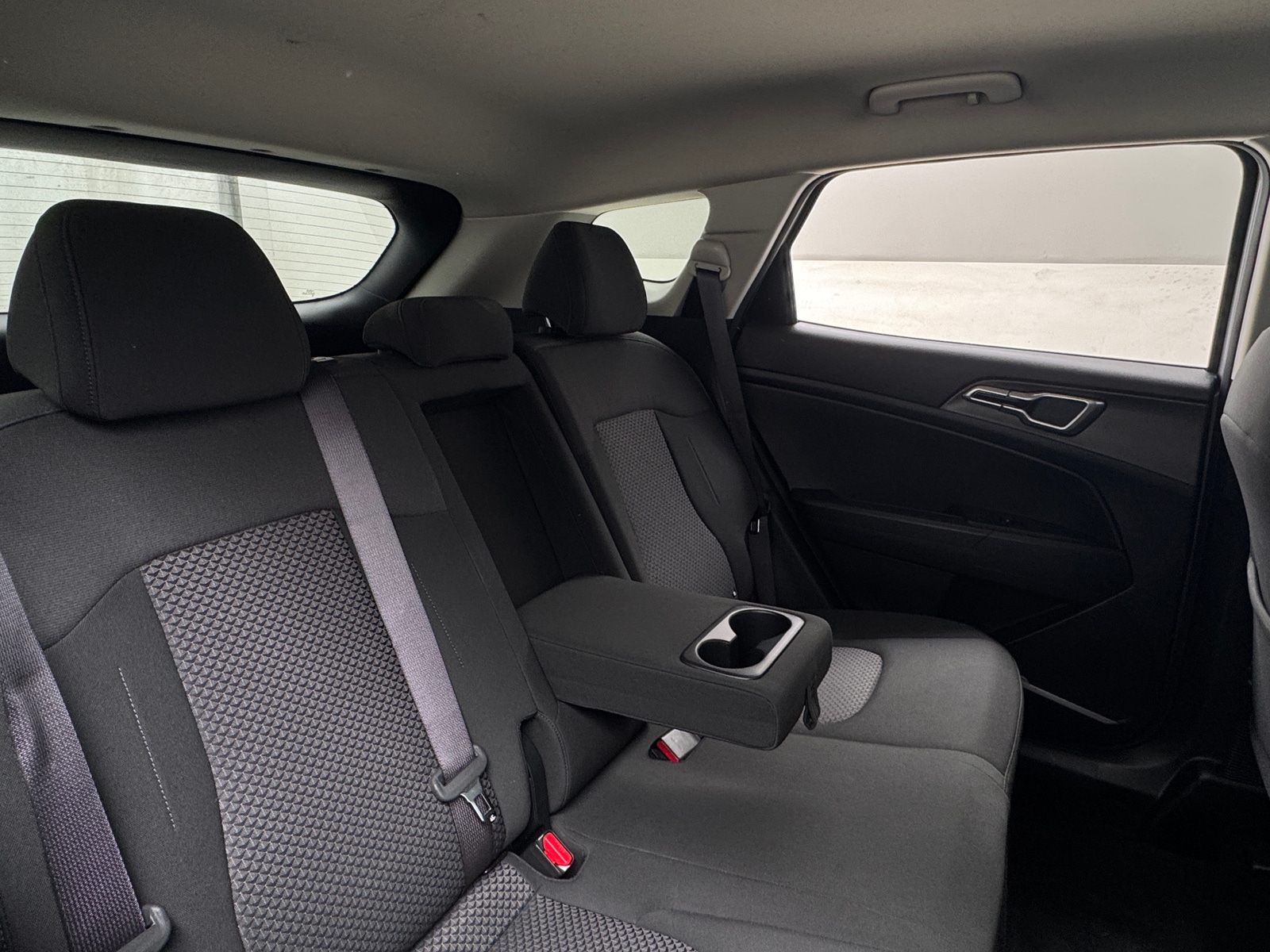 Thumbnail: 2023 Kia Sportage - 6