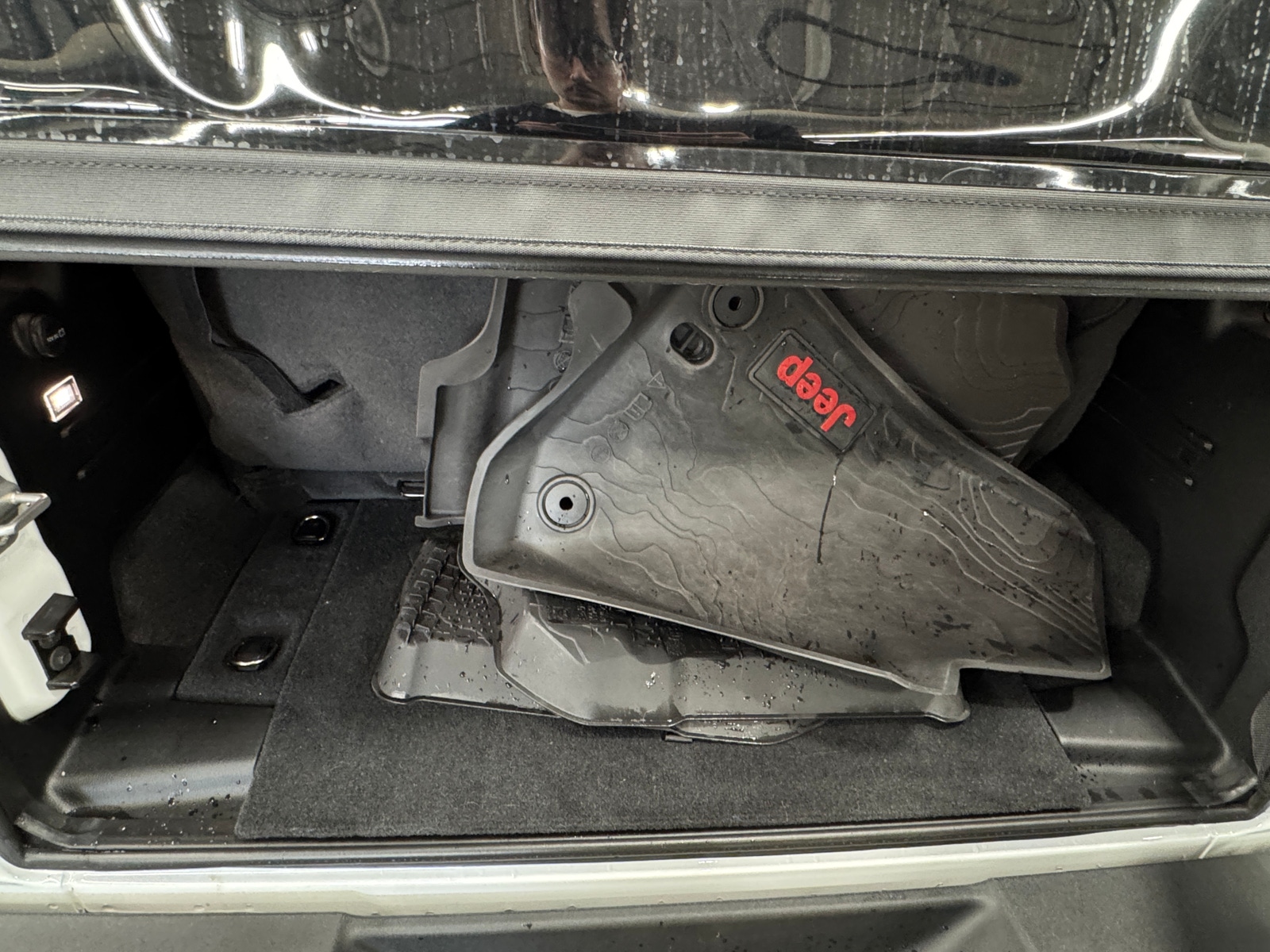 Thumbnail: 2023 Jeep Wrangler - 7