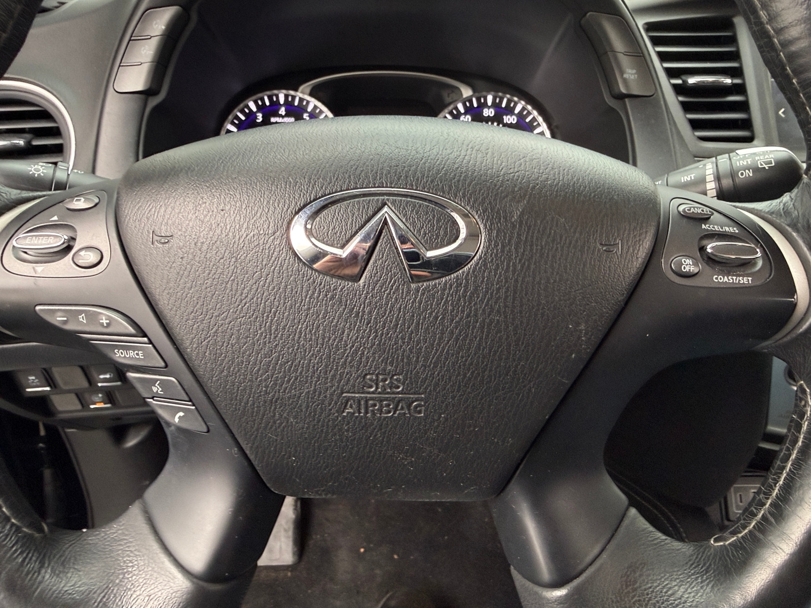 Thumbnail: 2019 INFINITI QX60 - 4