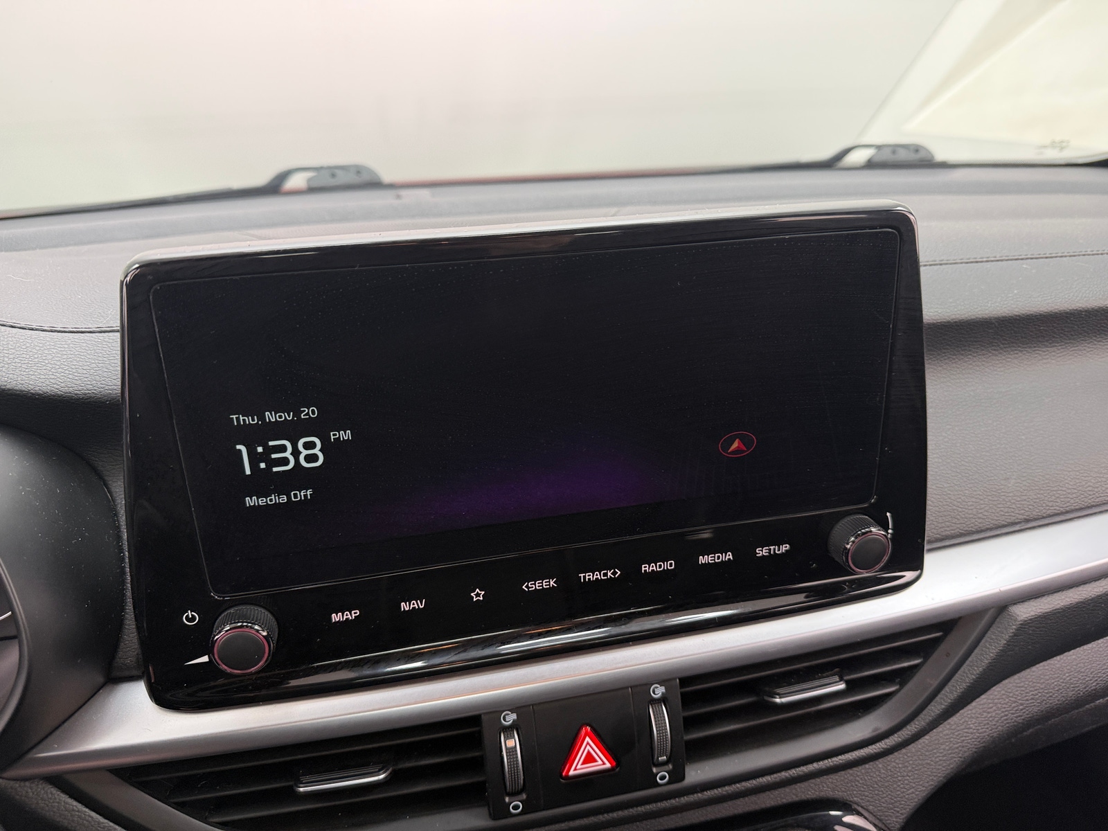 Thumbnail: 2023 Kia Forte - 4