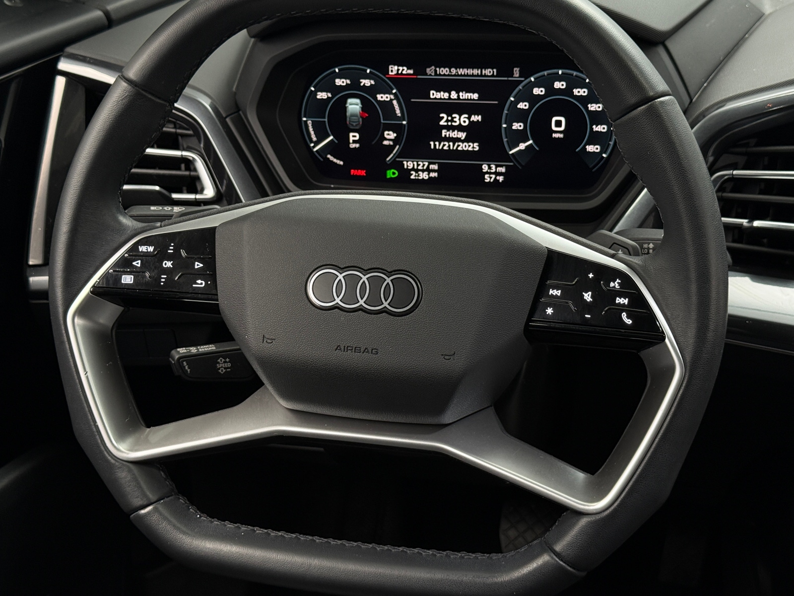 Thumbnail: 2023 Audi Q4 e-tron - 4