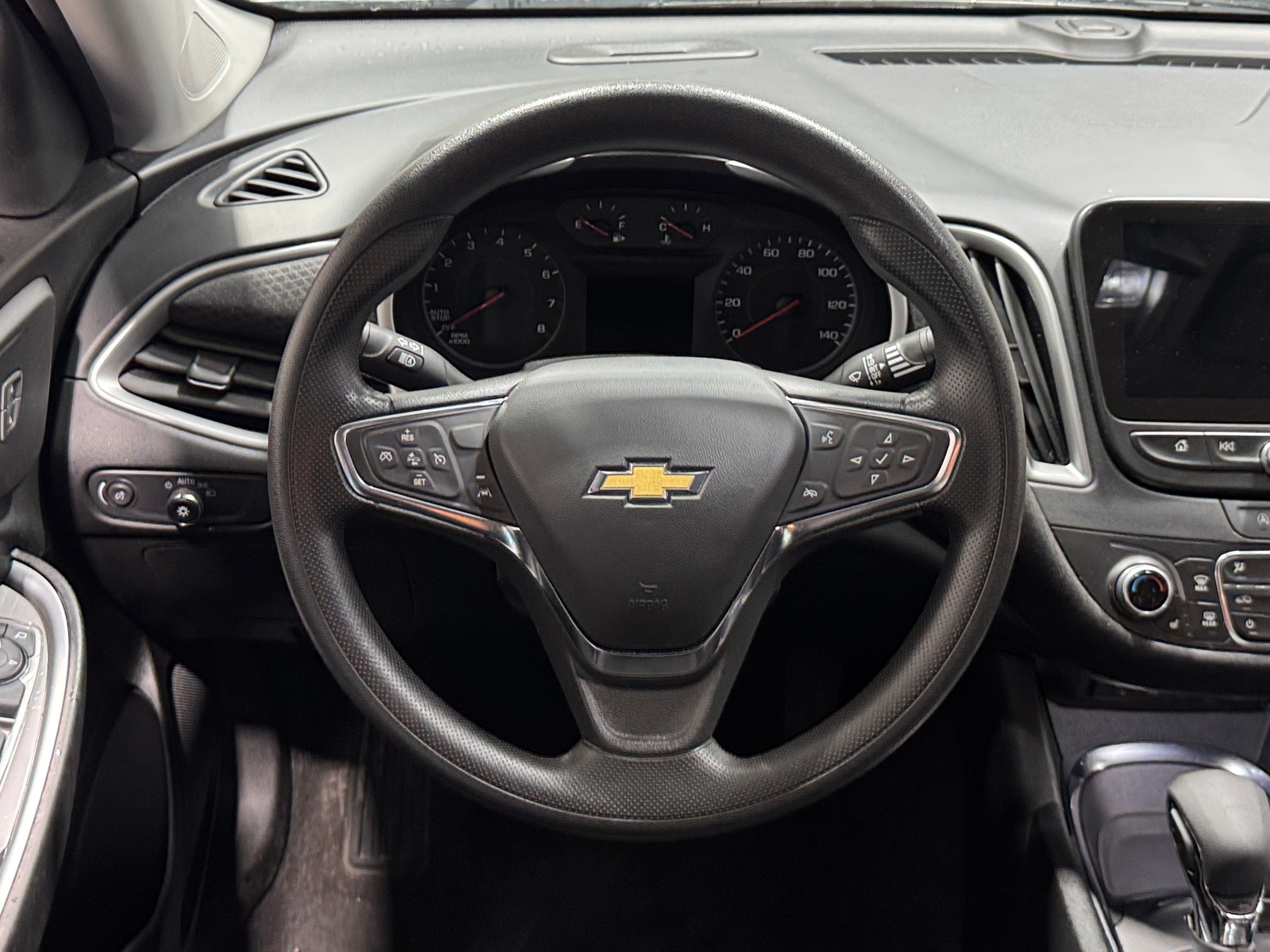 Thumbnail: 2024 Chevrolet Malibu - 5