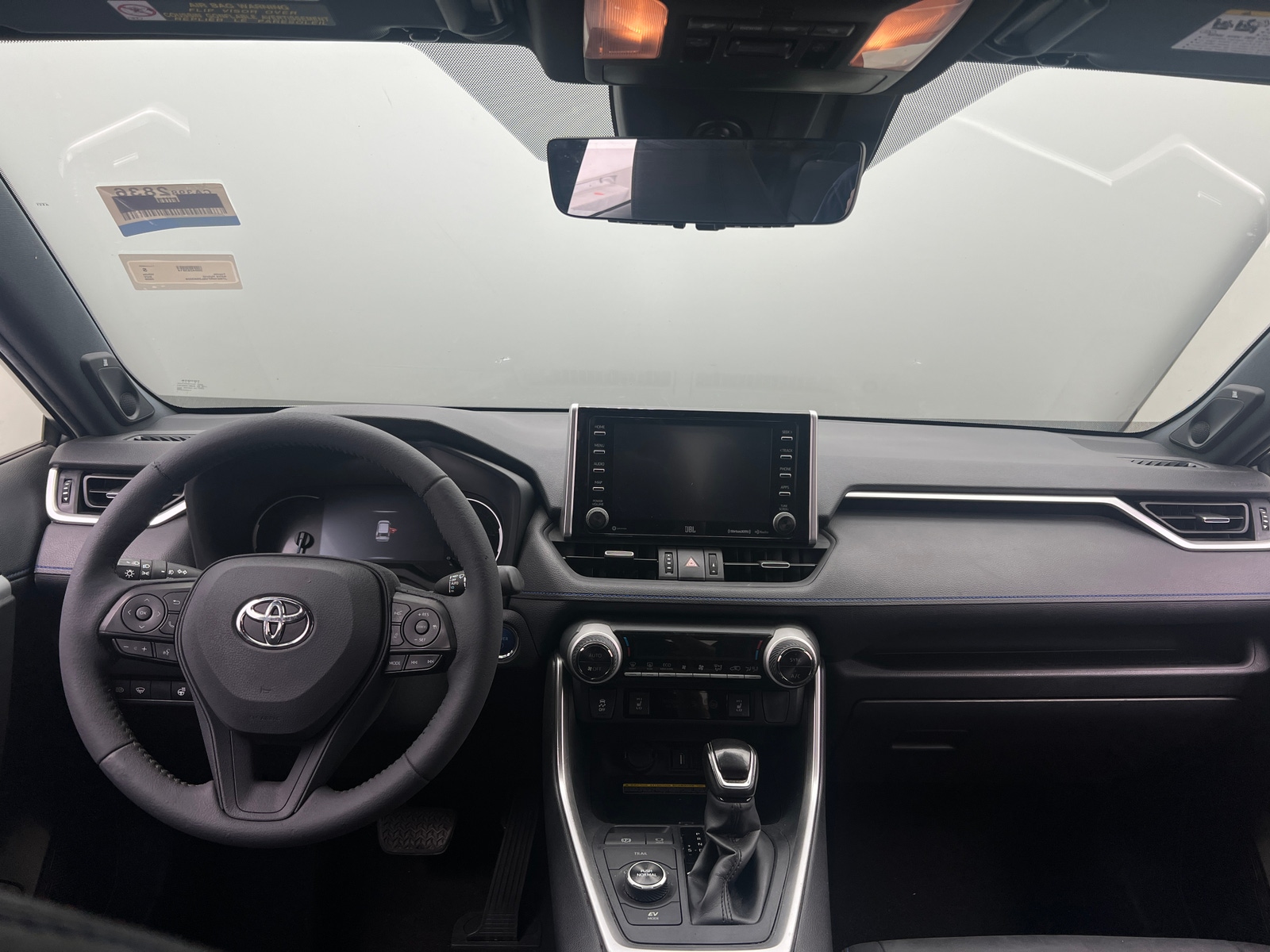 Thumbnail: 2020 Toyota RAV4 - 2