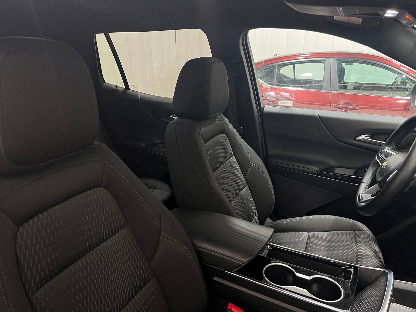 Thumbnail: 2025 Chevrolet Equinox - 2