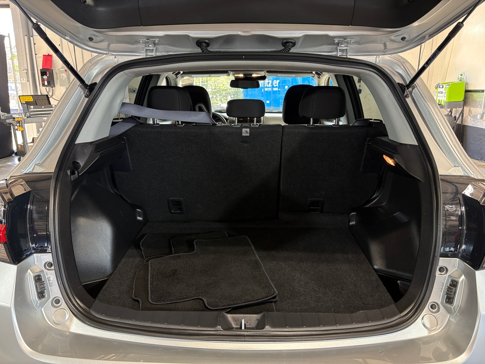 Thumbnail: 2025 Mitsubishi Outlander Sport - 7