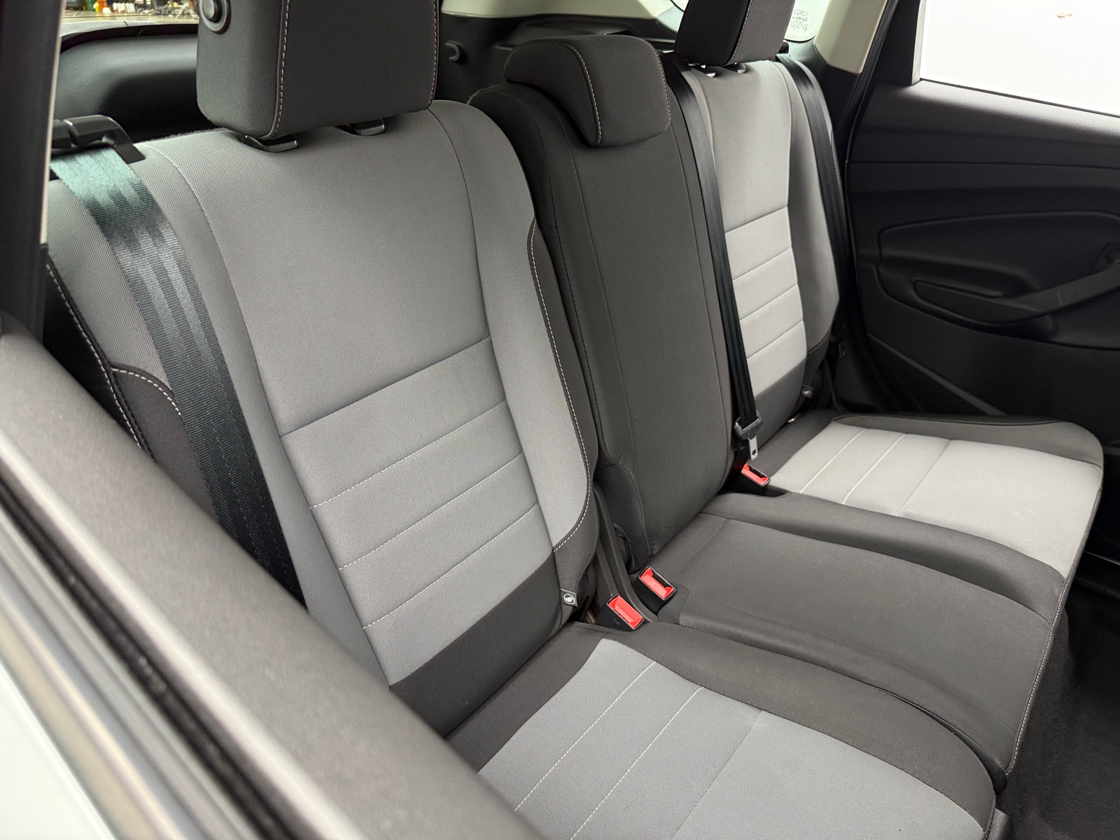 Thumbnail: 2019 Ford Escape - 6