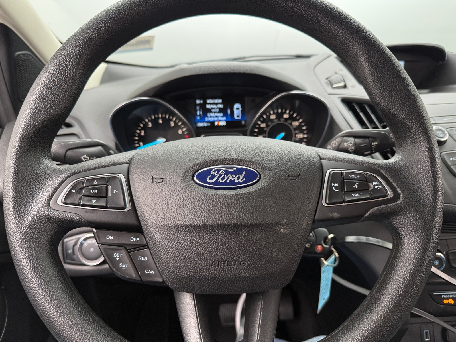 Thumbnail: 2019 Ford Escape - 5