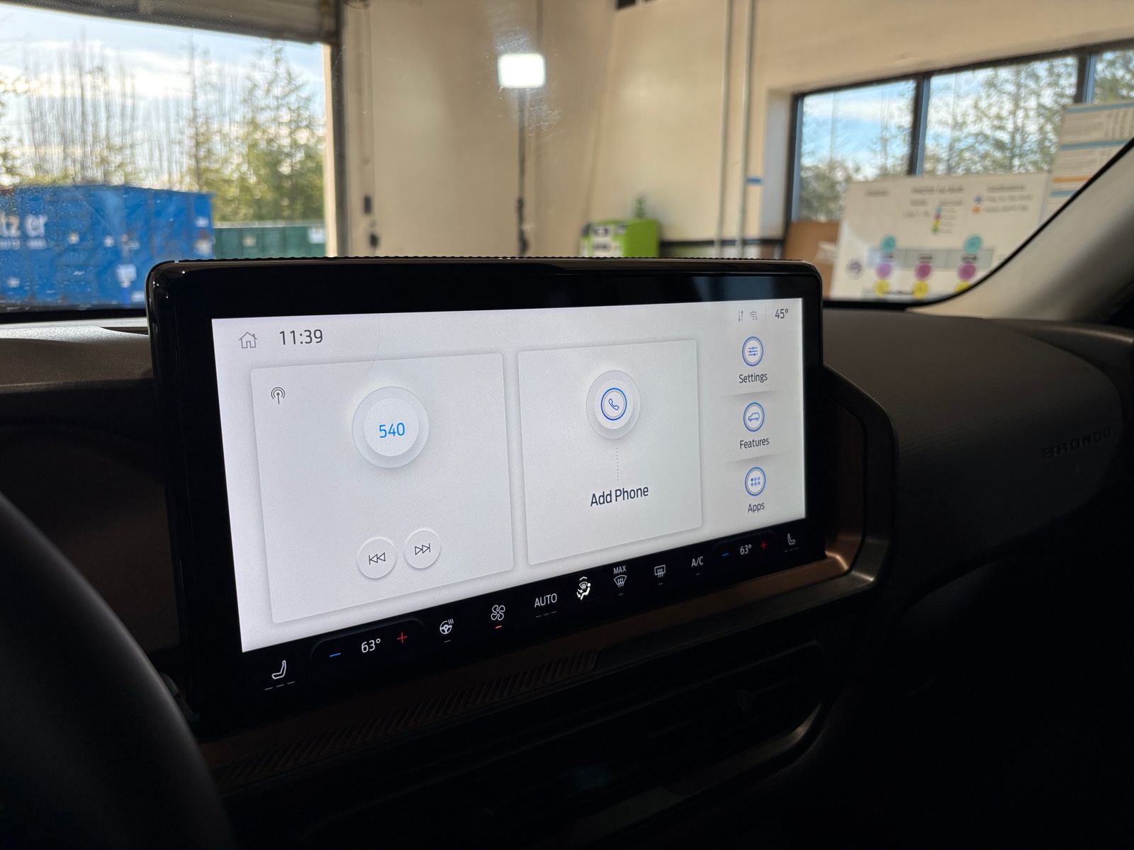 Thumbnail: 2025 Ford Bronco Sport - 3