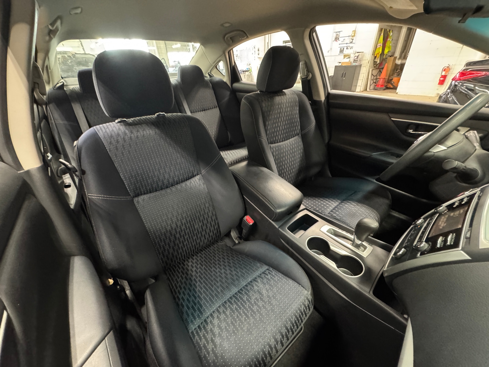 Thumbnail: 2016 Nissan Altima - 2