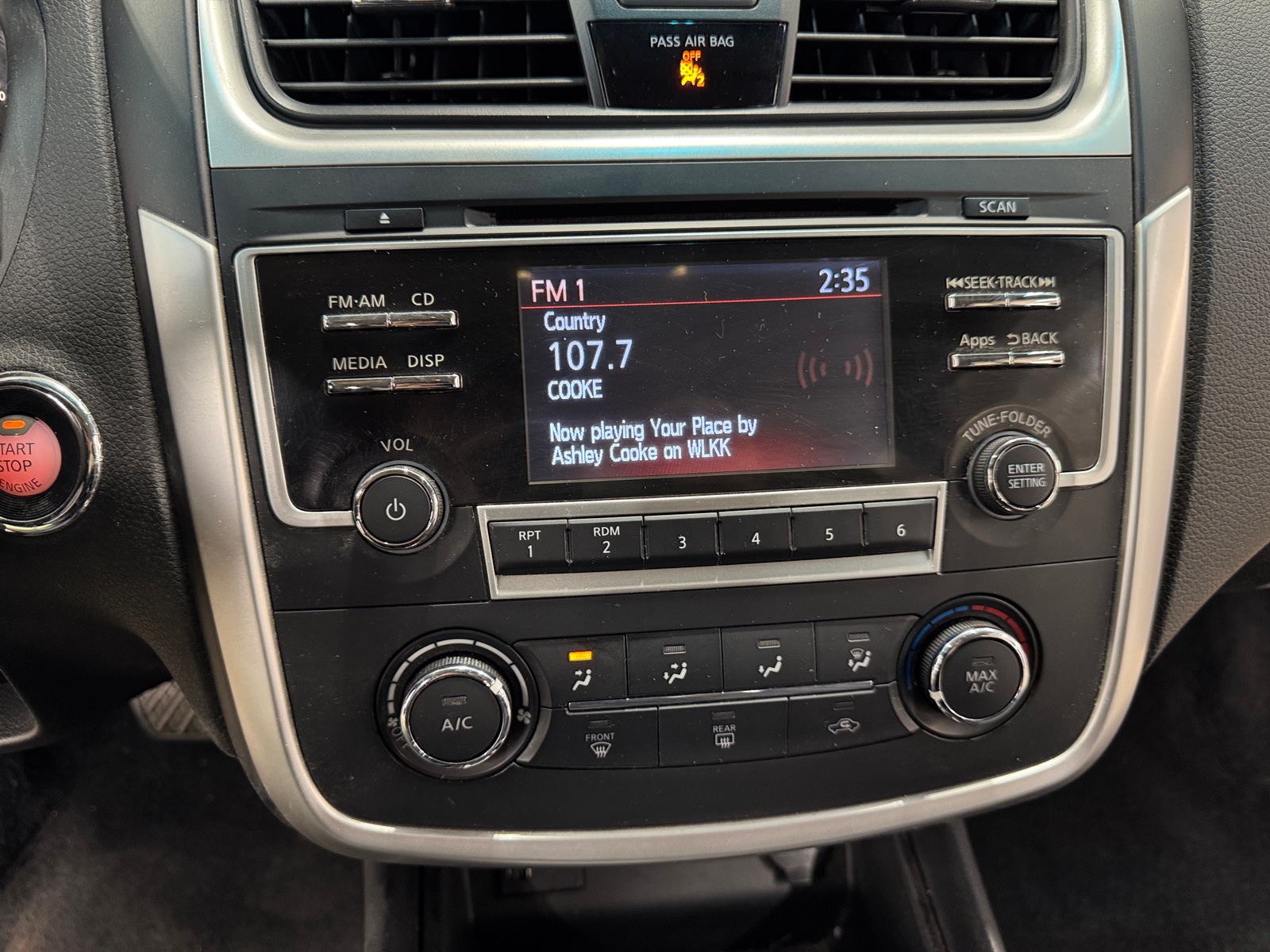 Thumbnail: 2016 Nissan Altima - 4