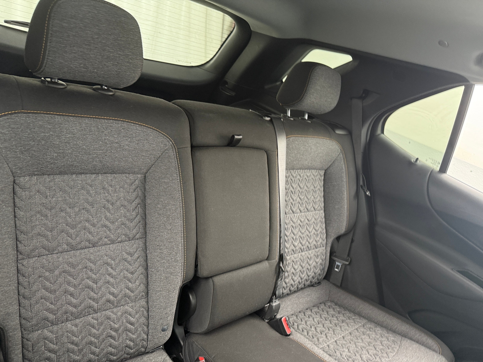 Thumbnail: 2022 Chevrolet Equinox - 6