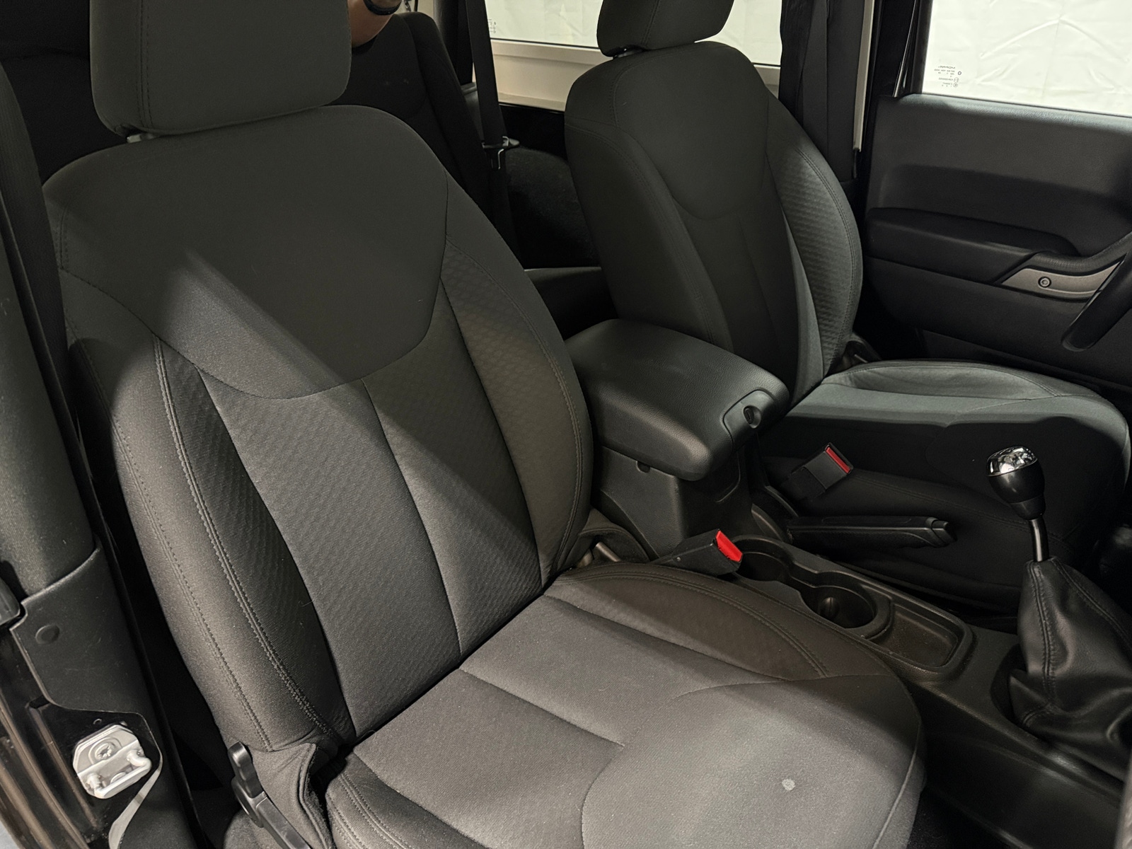 Thumbnail: 2017 Jeep Wrangler - 2