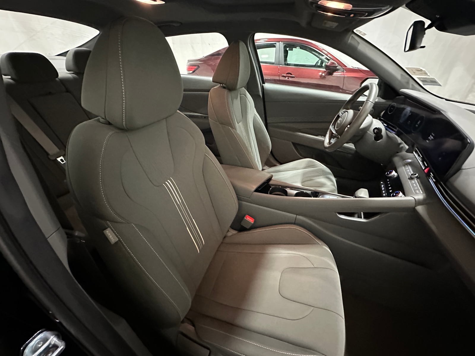 Thumbnail: 2025 Hyundai Elantra - 2