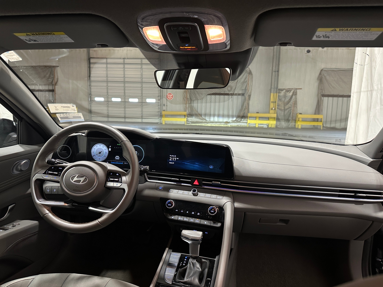 Thumbnail: 2025 Hyundai Elantra - 3