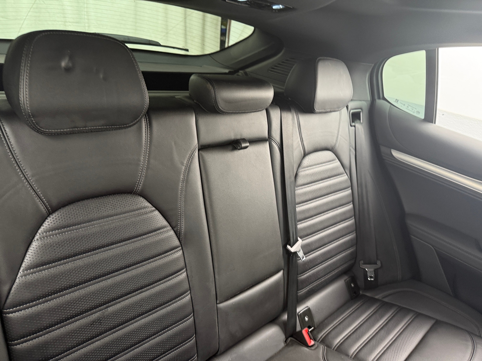 Thumbnail: 2023 Alfa Romeo Stelvio - 5