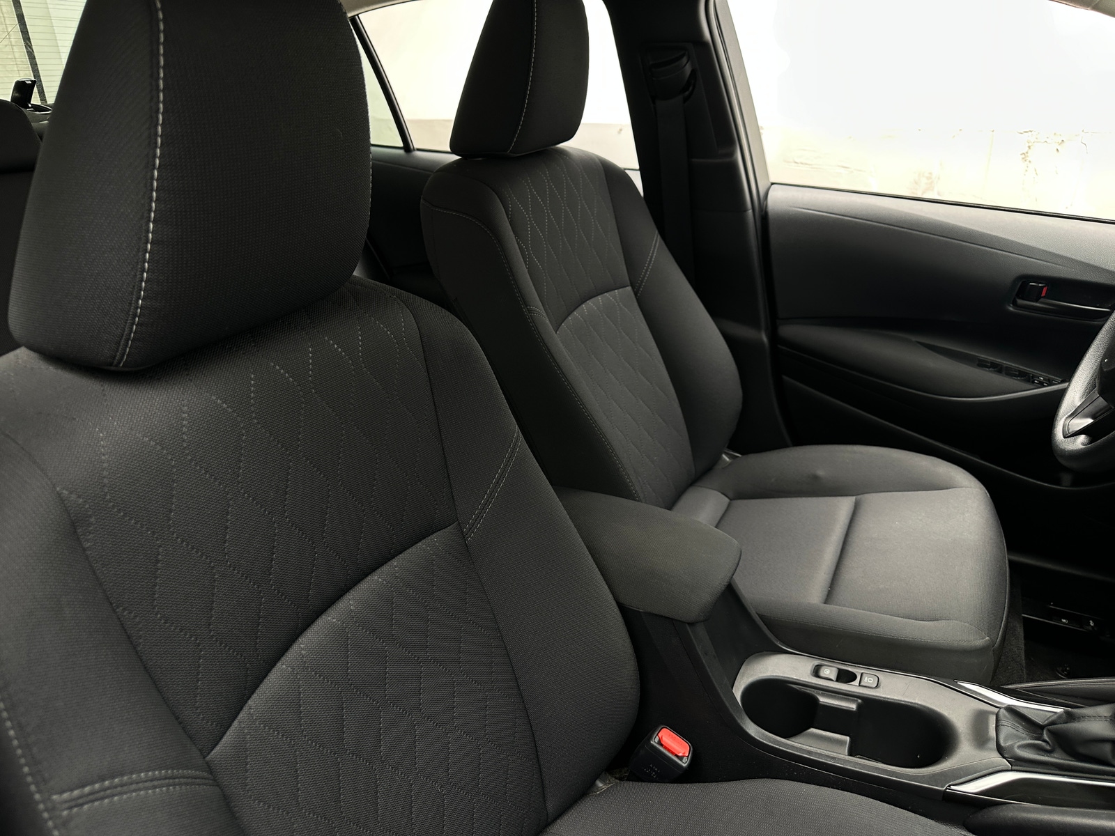 Thumbnail: 2025 Toyota Corolla - 2