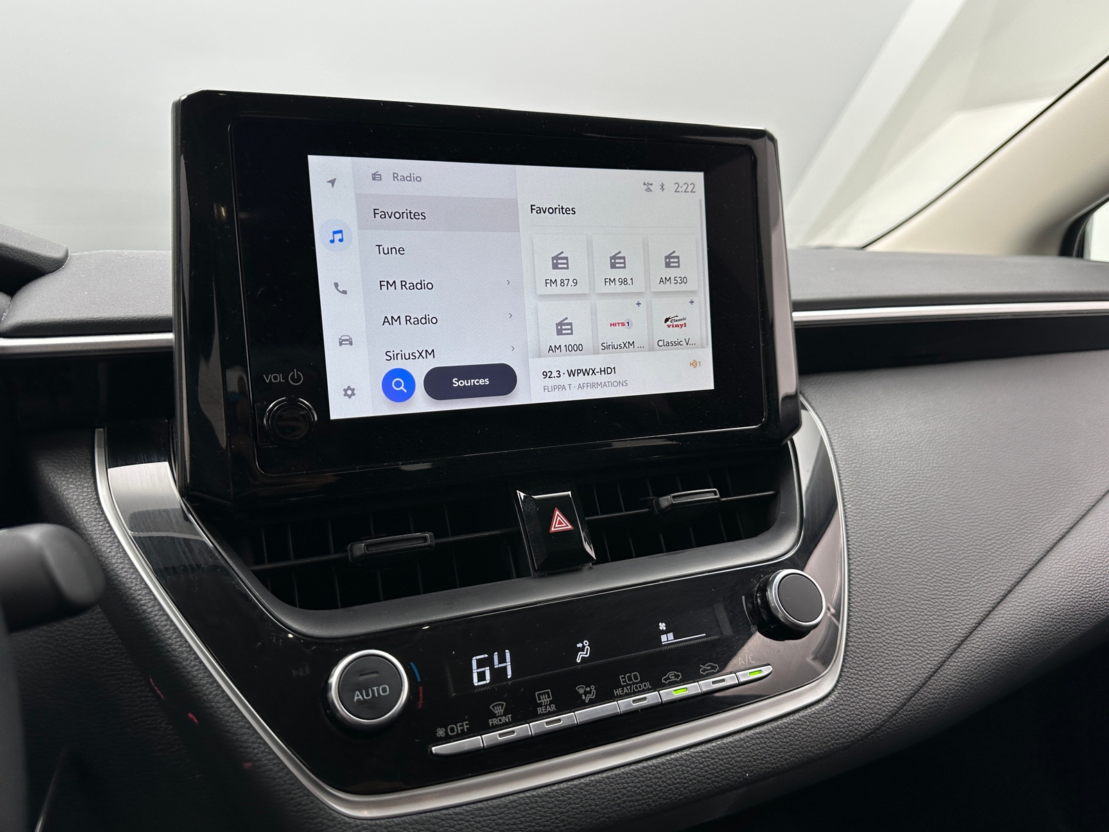 Thumbnail: 2025 Toyota Corolla - 4