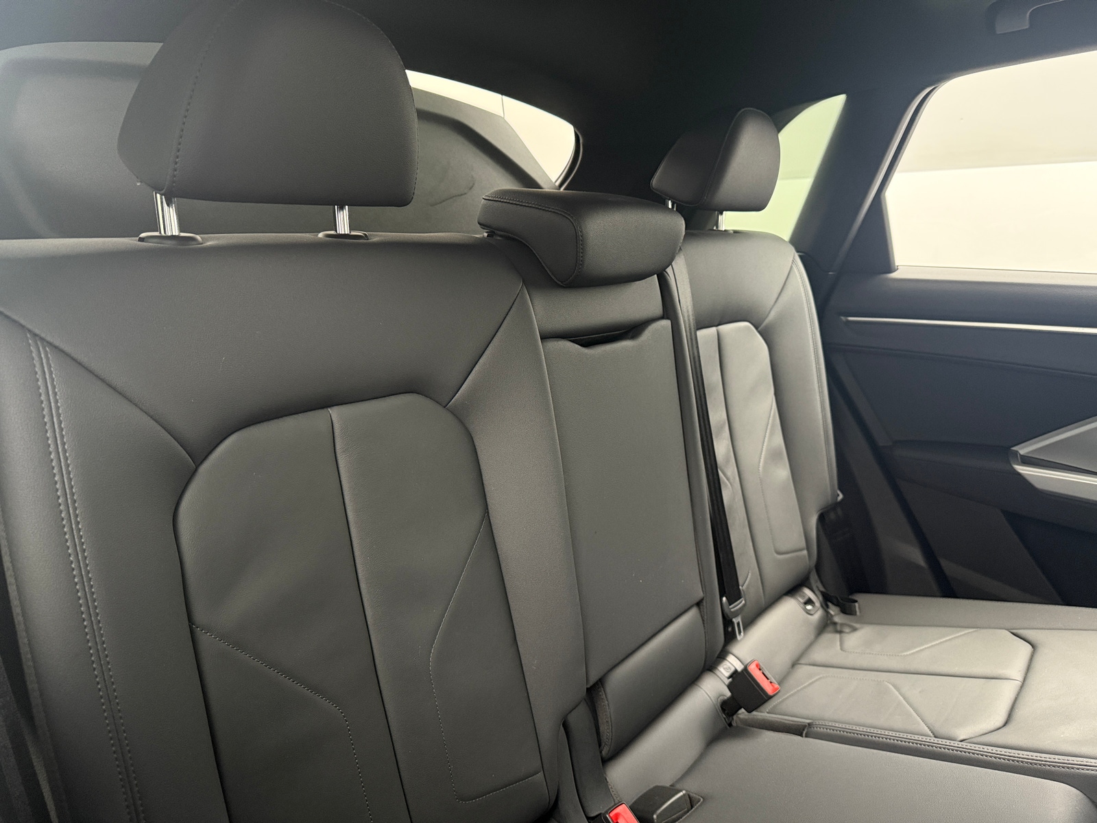 Thumbnail: 2022 Audi Q3 - 5