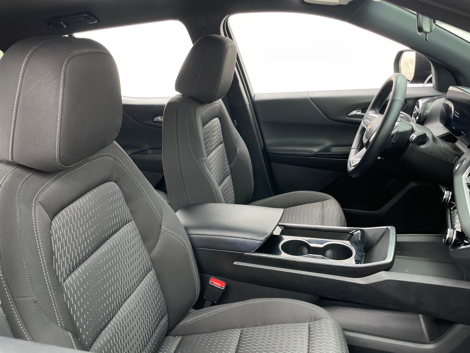 Thumbnail: 2025 Chevrolet Equinox - 2