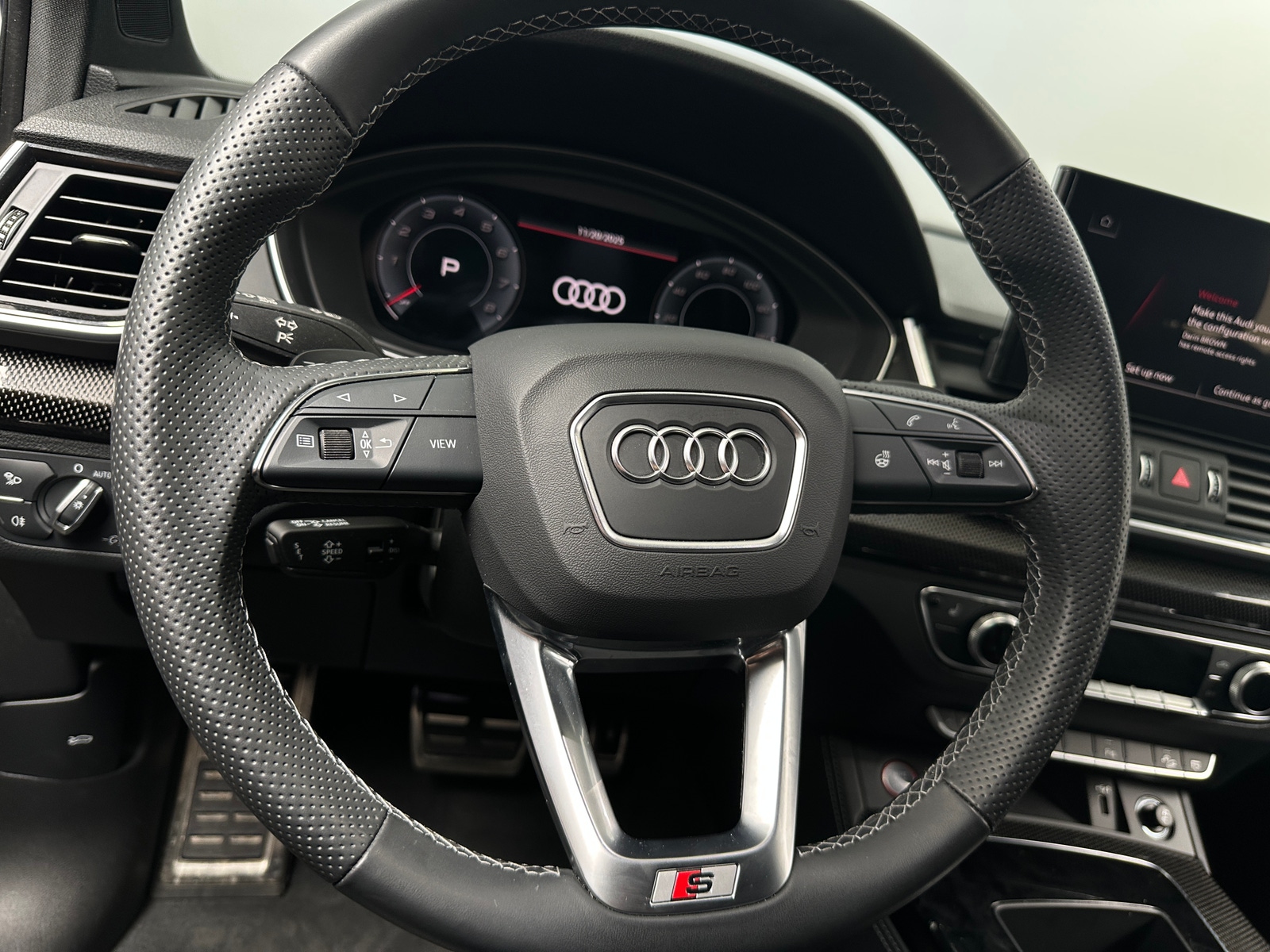 Thumbnail: 2024 Audi SQ5 - 4