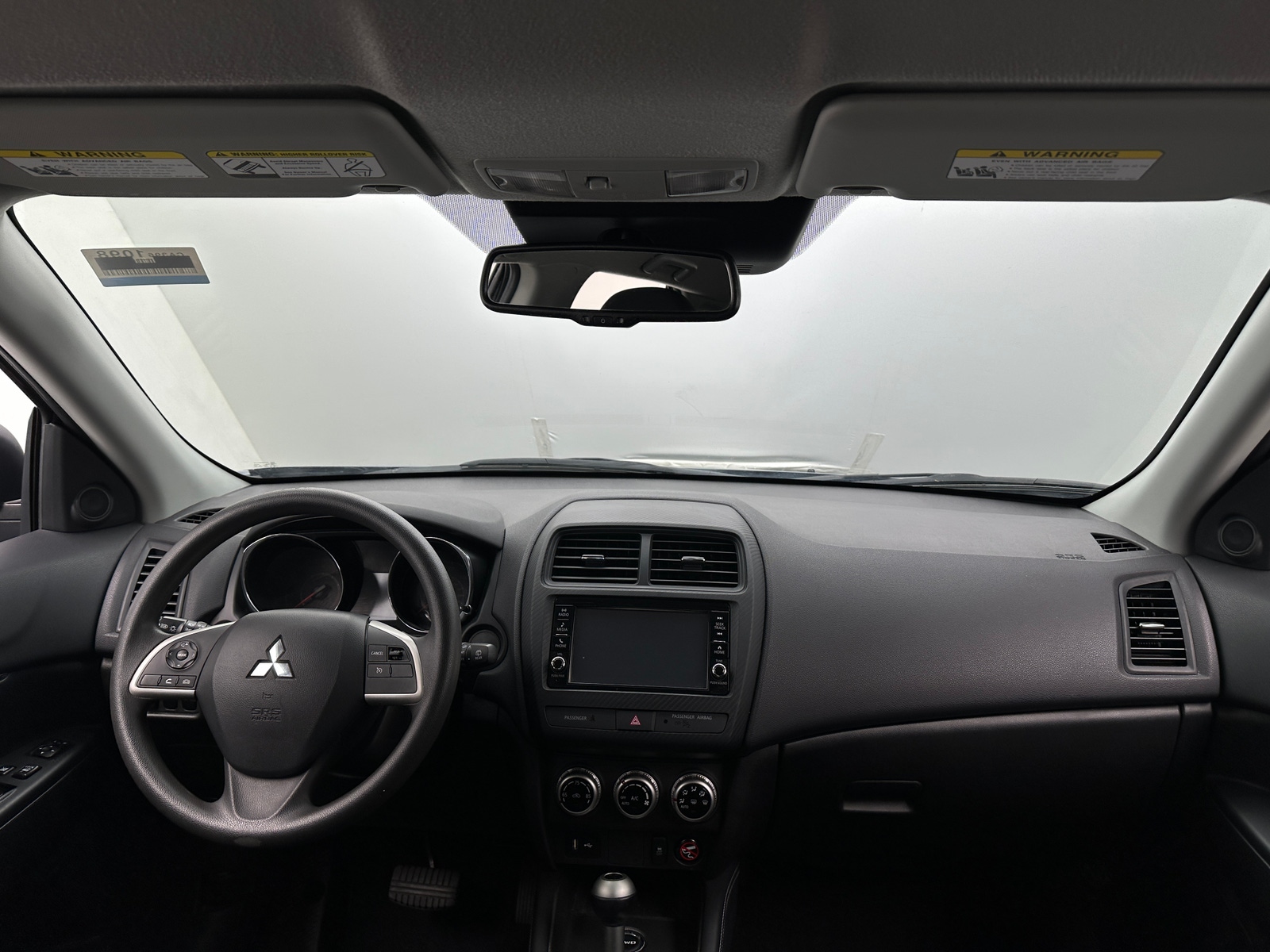 Thumbnail: 2024 Mitsubishi Outlander Sport - 3