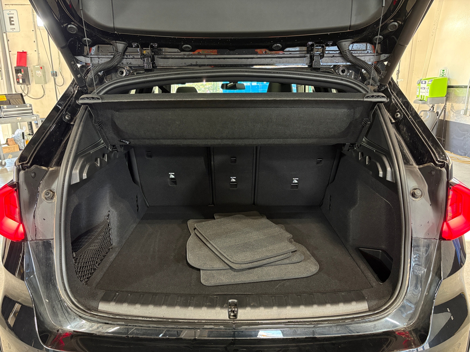 Thumbnail: 2025 BMW X1 - 6