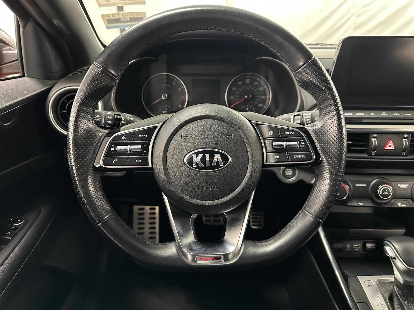 Thumbnail: 2021 Kia Forte - 4