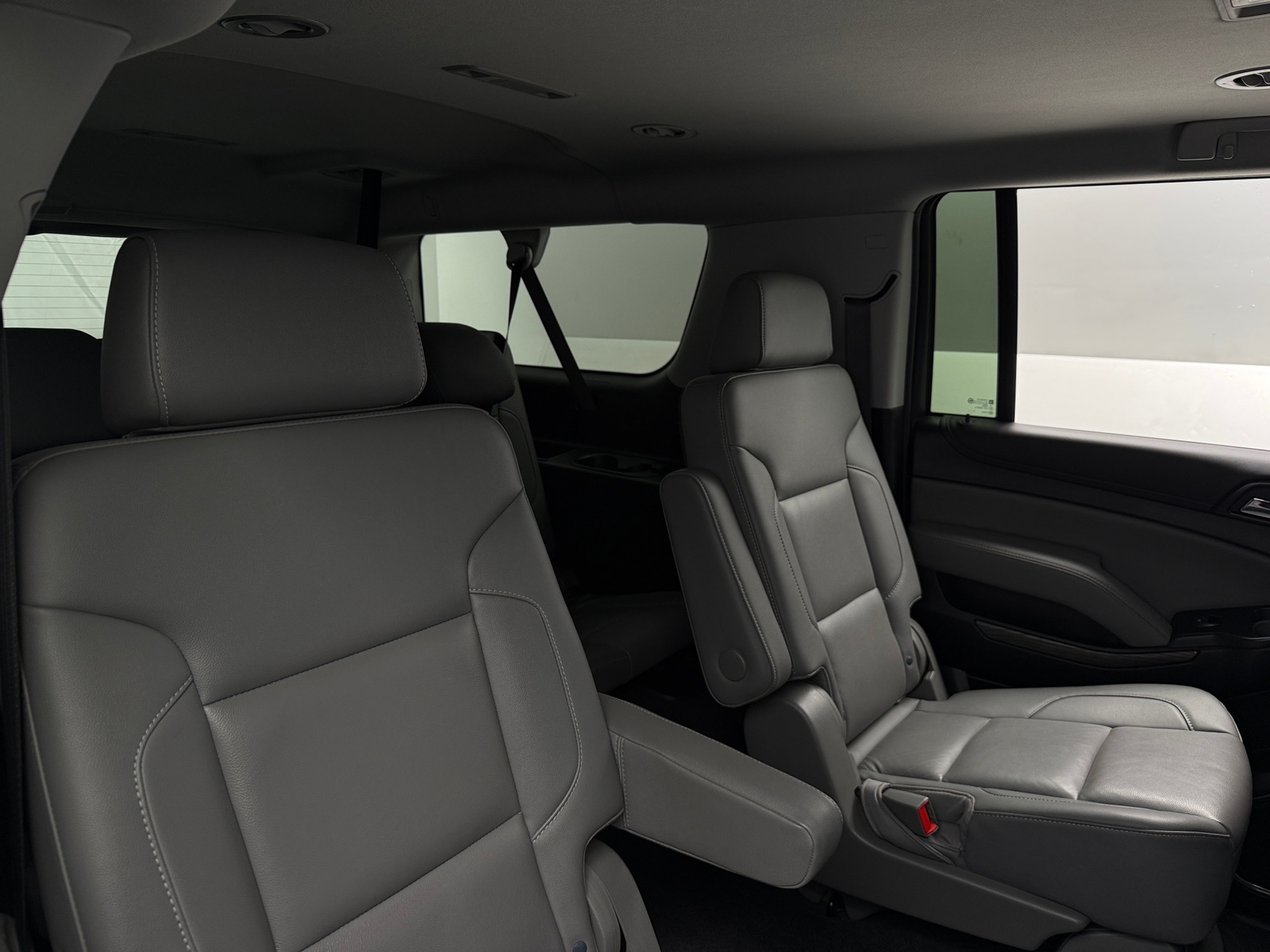 Thumbnail: 2020 Chevrolet Suburban - 5