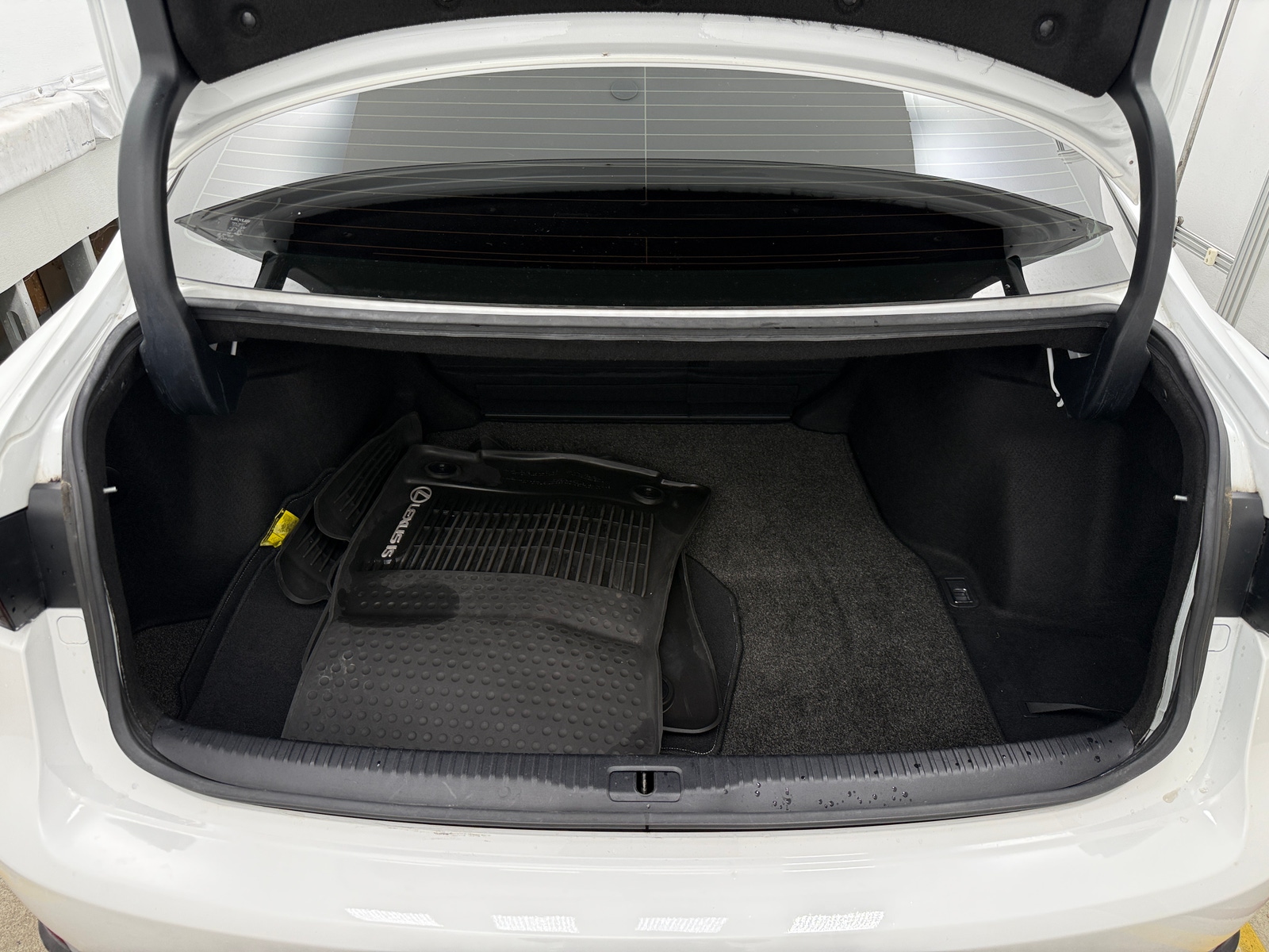 Thumbnail: 2020 Lexus IS - 6