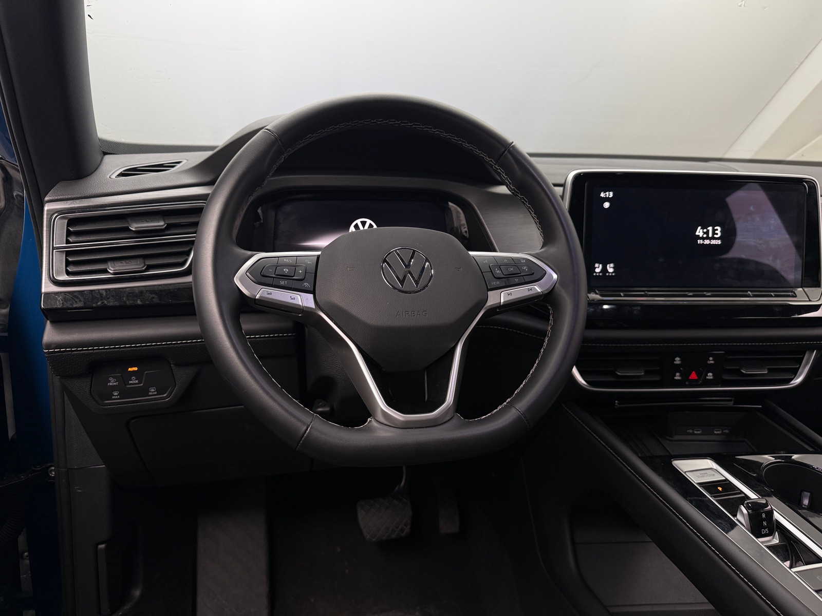 Thumbnail: 2025 Volkswagen Atlas - 4