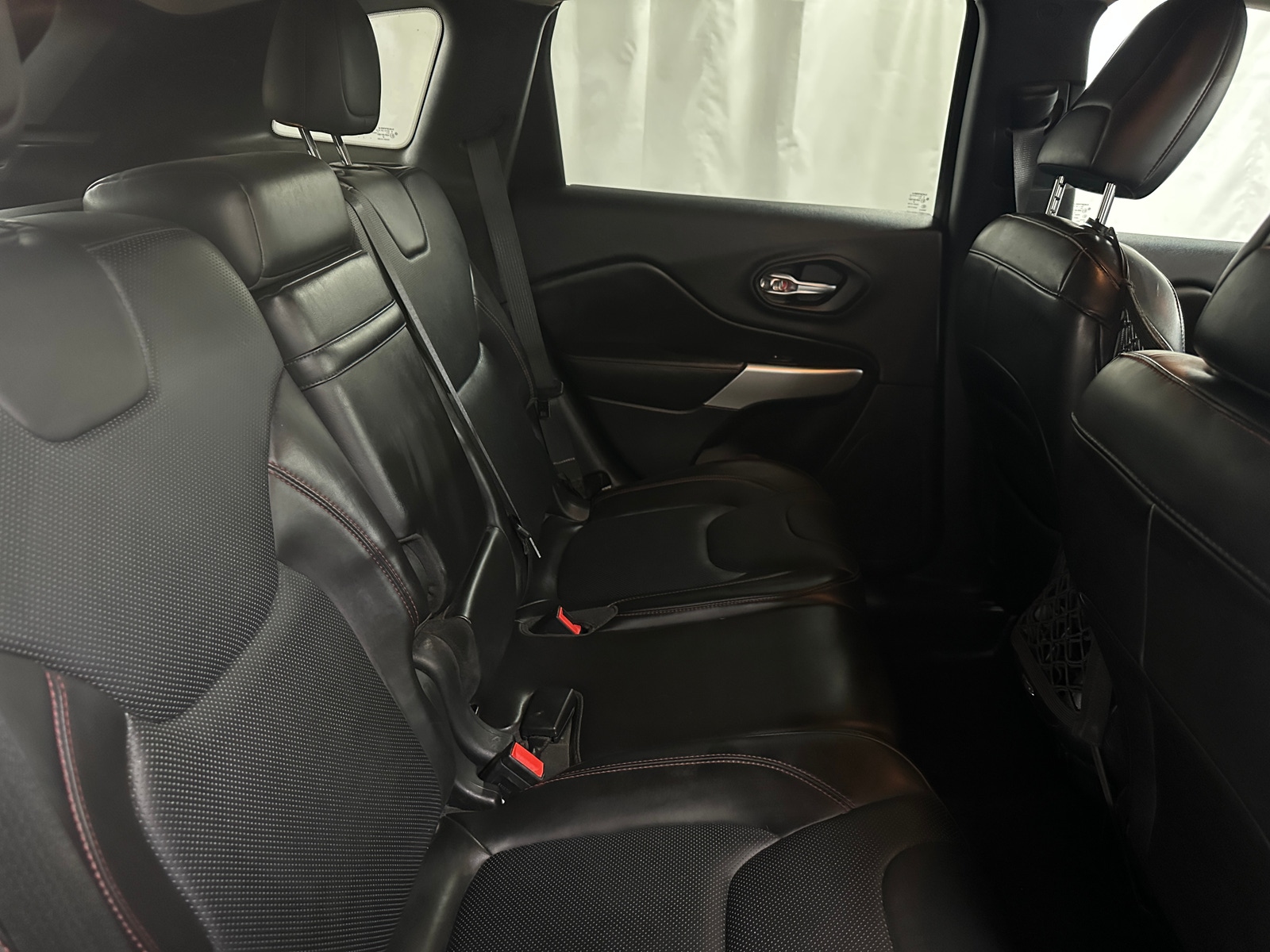 Thumbnail: 2018 Jeep Cherokee - 5