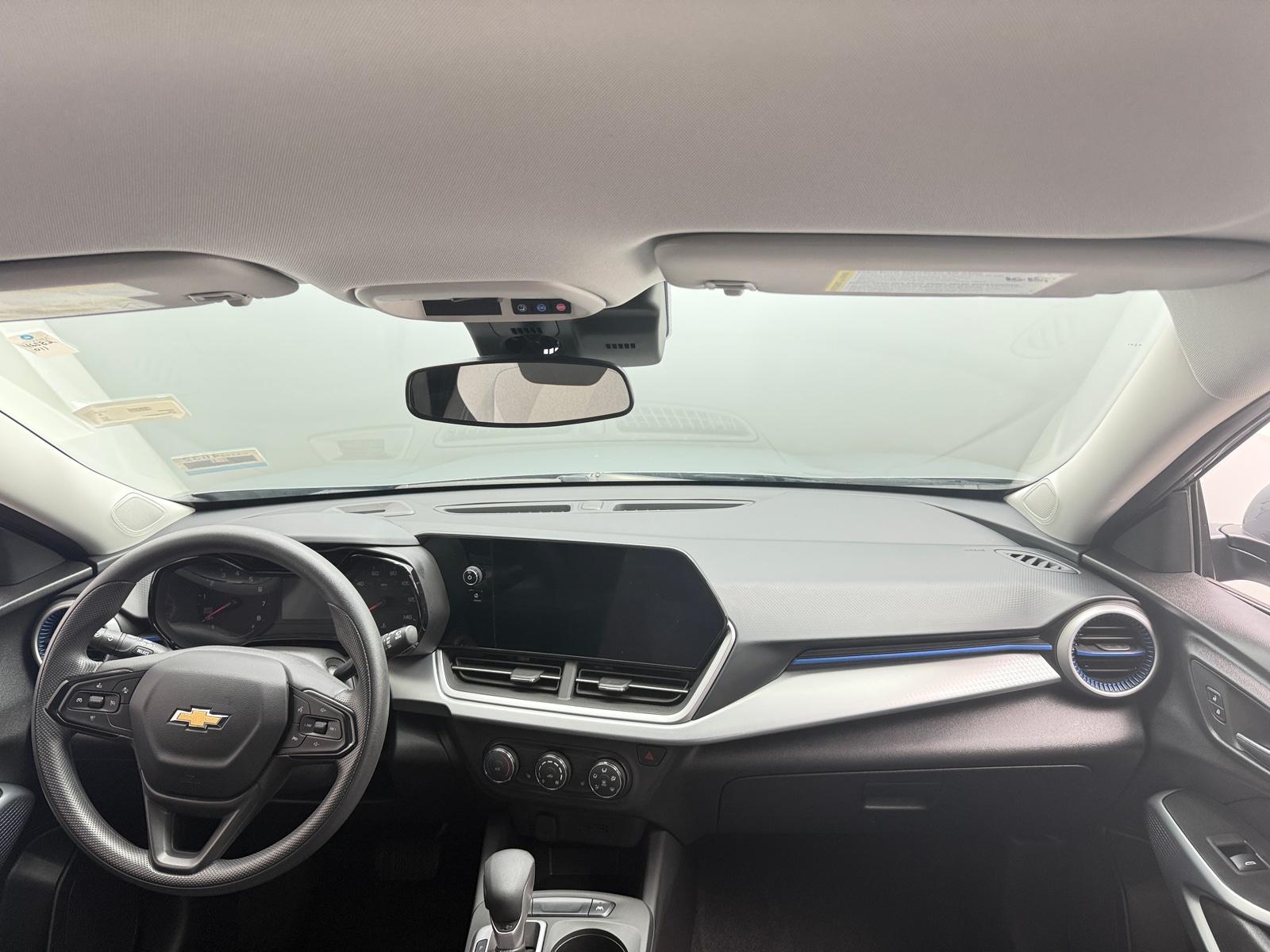 Thumbnail: 2024 Chevrolet Trax - 3