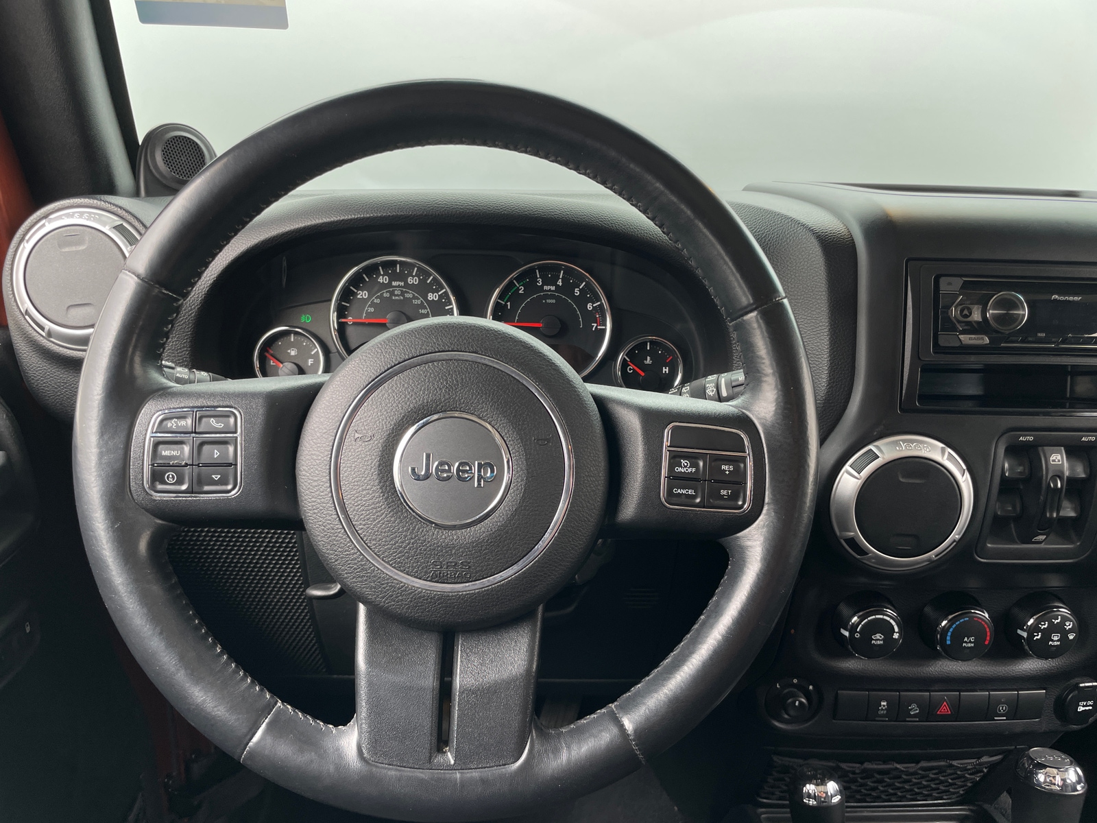 Thumbnail: 2014 Jeep Wrangler - 5