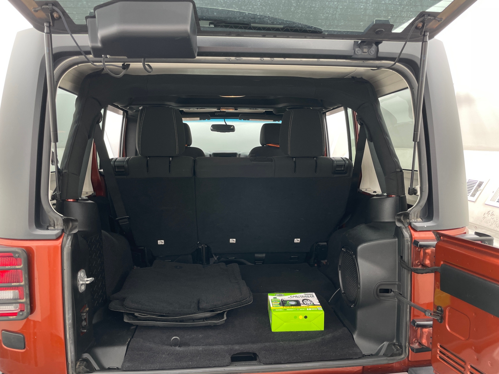 Thumbnail: 2014 Jeep Wrangler - 7