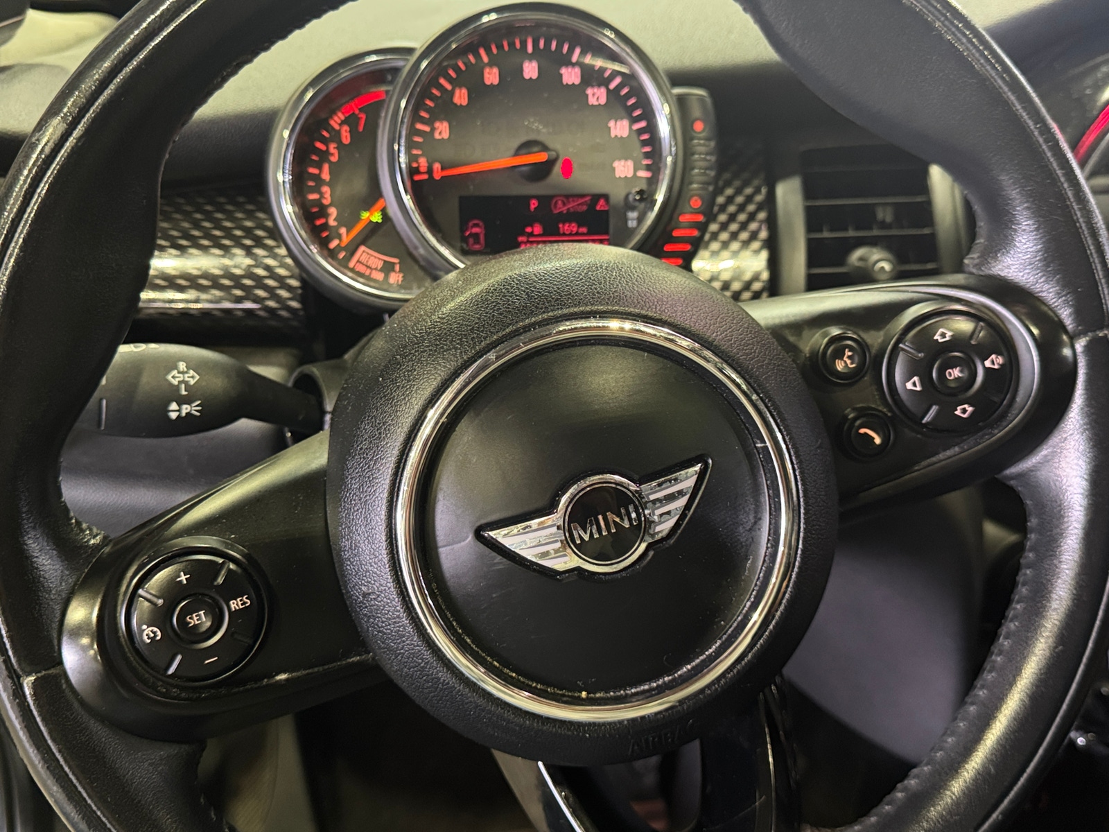 Thumbnail: 2015 MINI Cooper Hardtop - 4